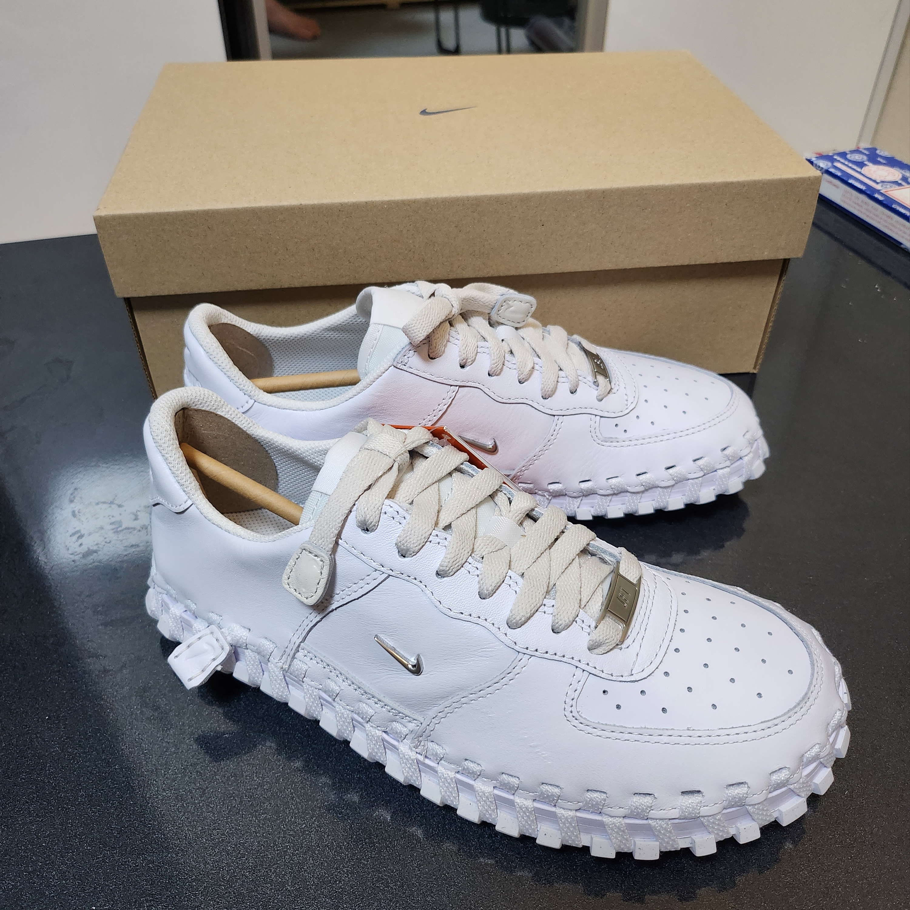 Nike x Jacquemus J Force 1 Low LX SP White 착용 스타일