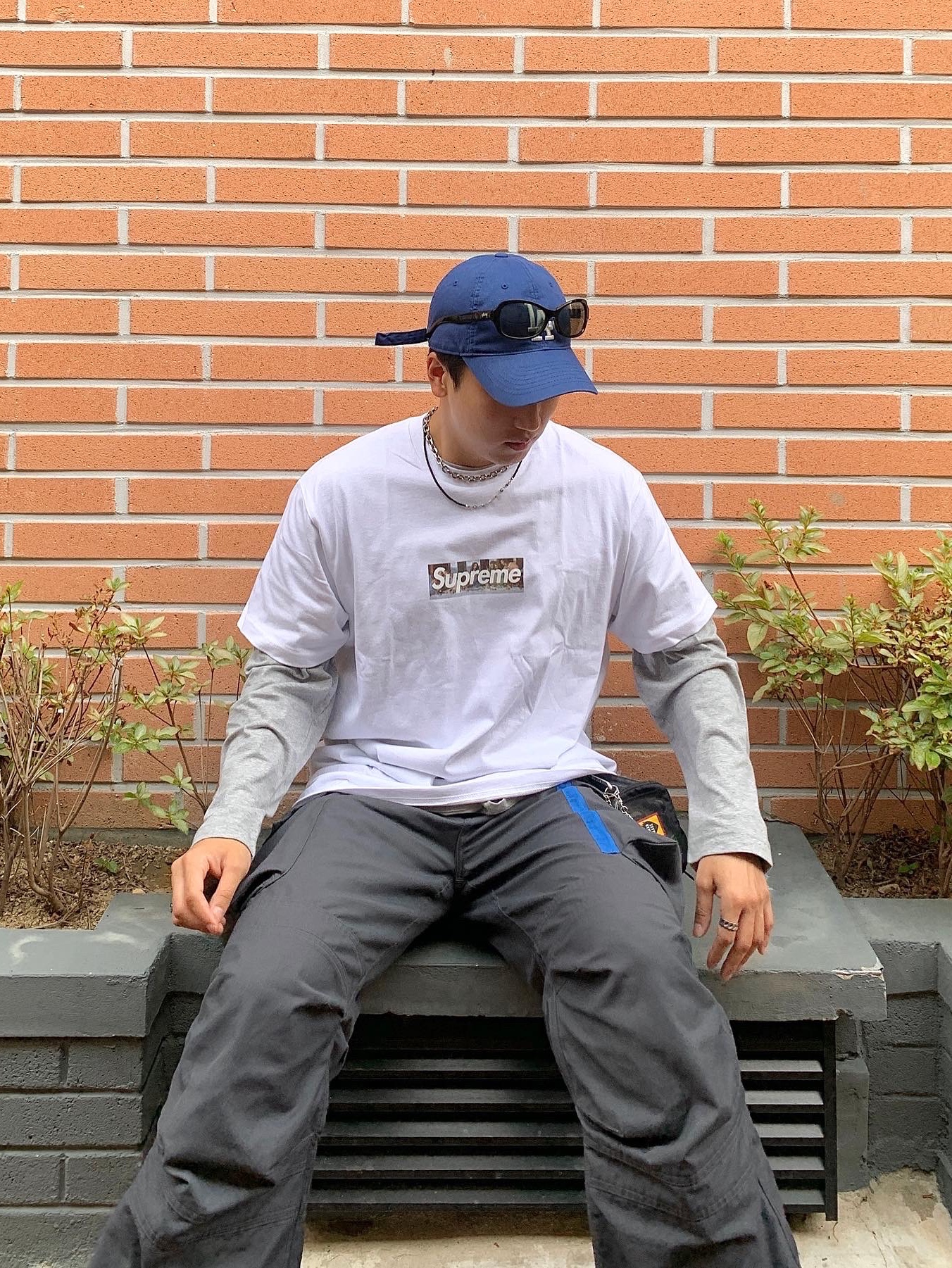 Supreme Milan Box Logo T-Shirt White - 21SS, Nike x Comme des Garcons Homme Plus Air Max Sunder SP White Black 착용 스타일 - 4