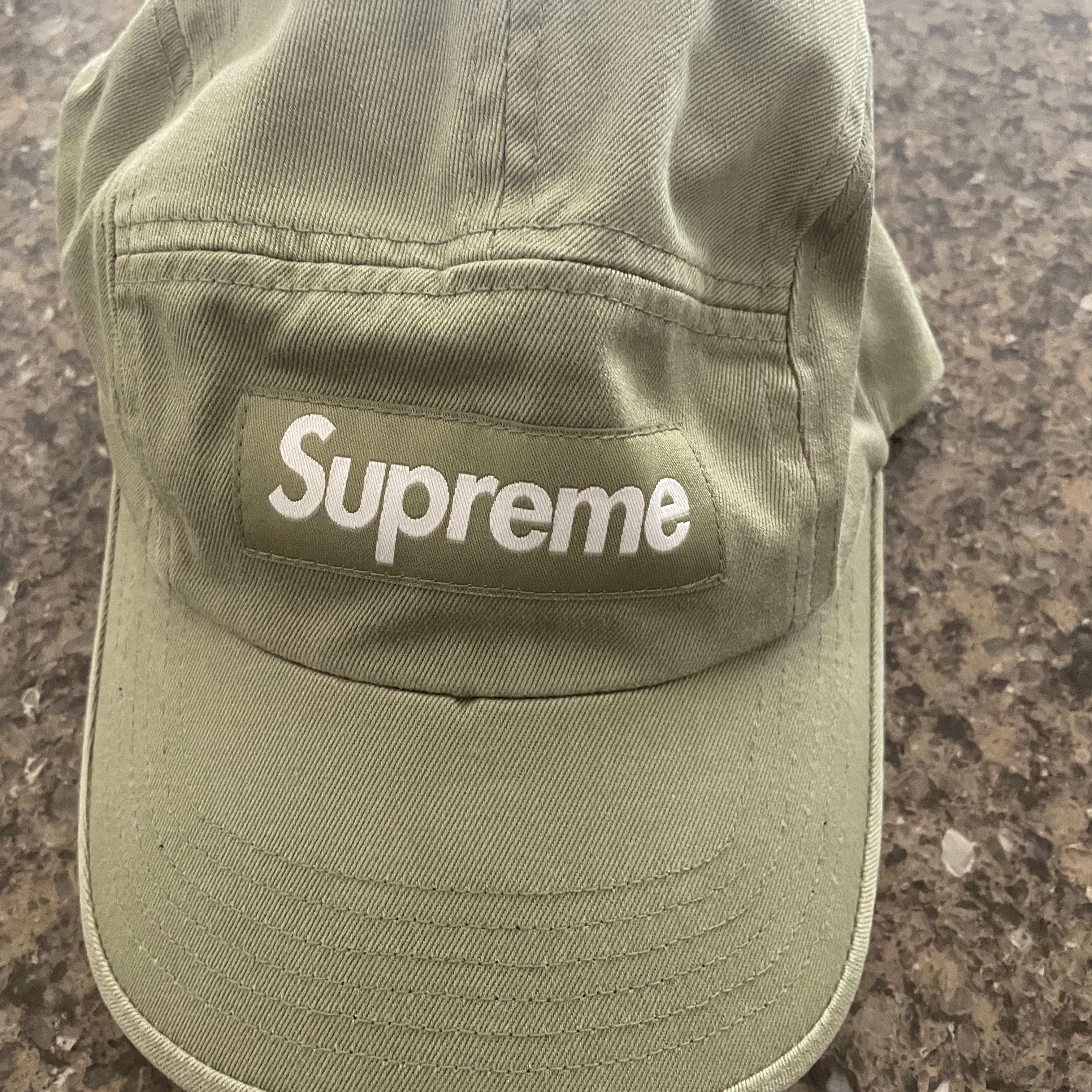 Supreme Washed Chino Twill Camp Cap Olive - 23SS 착용 스타일