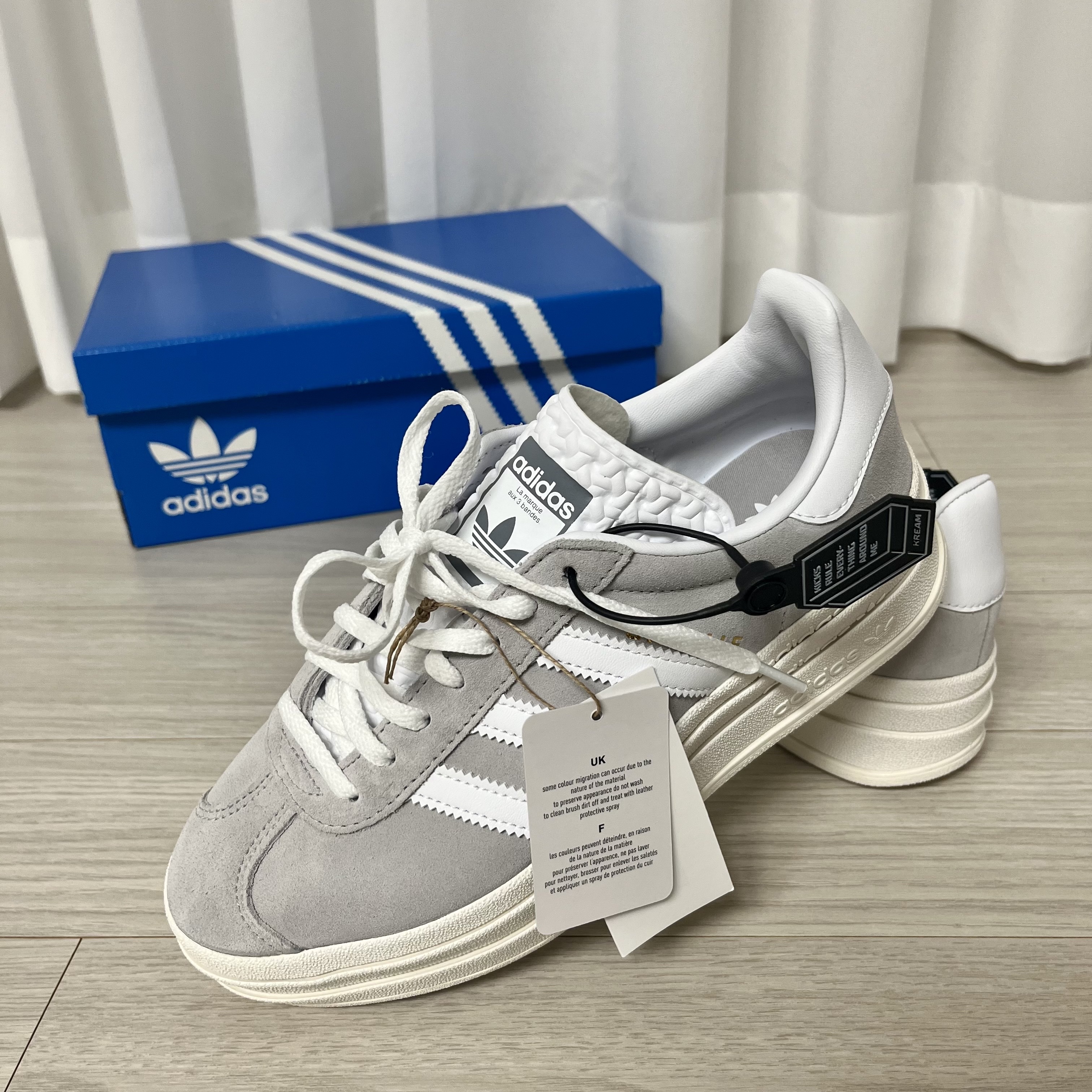 (W) Adidas Gazelle Bold Grey Cloud White 착용 스타일