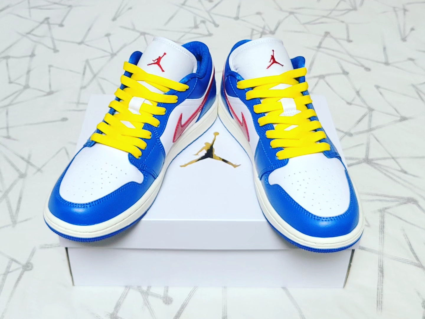 (W) Jordan 1 Low Sport Blue Gym Red 착용 스타일 - 3