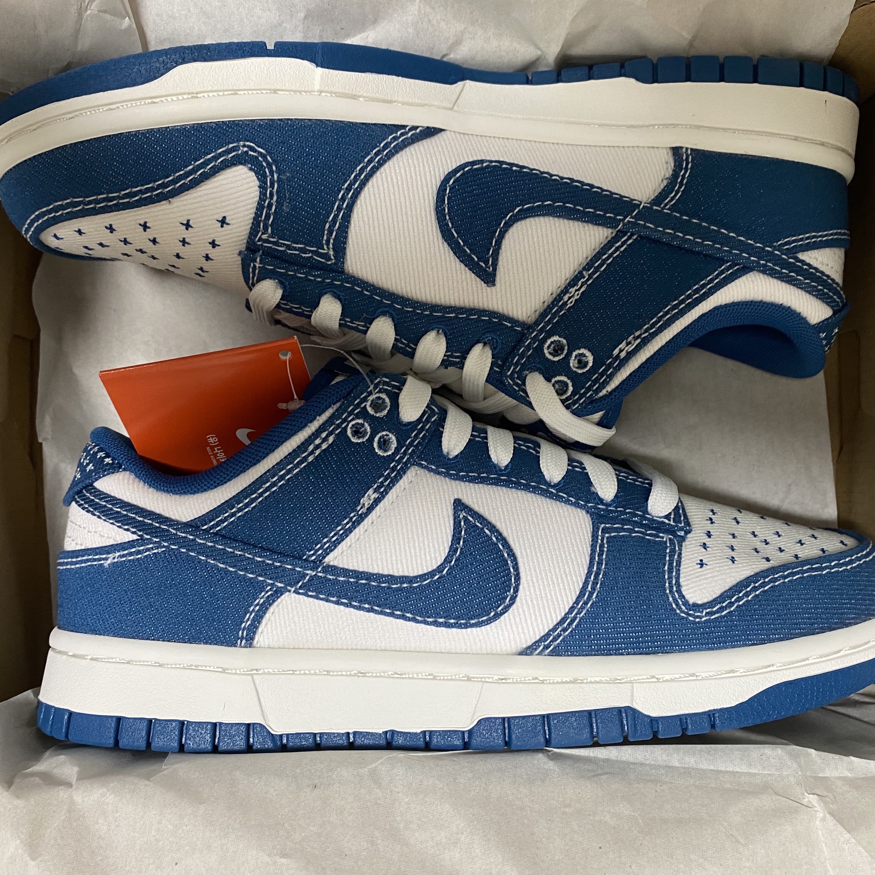 Nike Dunk Low Retro SE Industrial Blue 착용 스타일