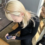 KREAM 프로필 이미지