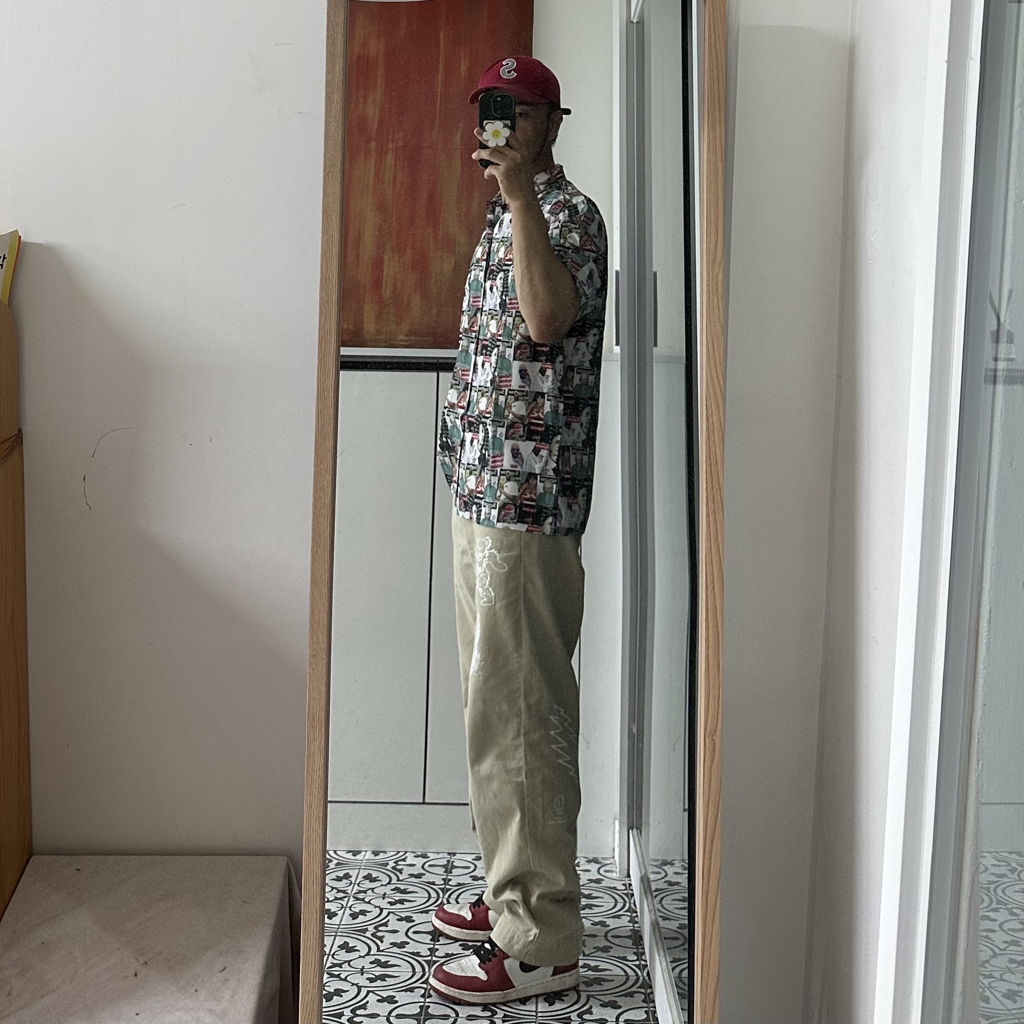 Supreme Magazine S/S Shirt Multicolor - 23SS, Thisisneverthat x Grateful Dead Iconography Work Pants Stone 착용 스타일