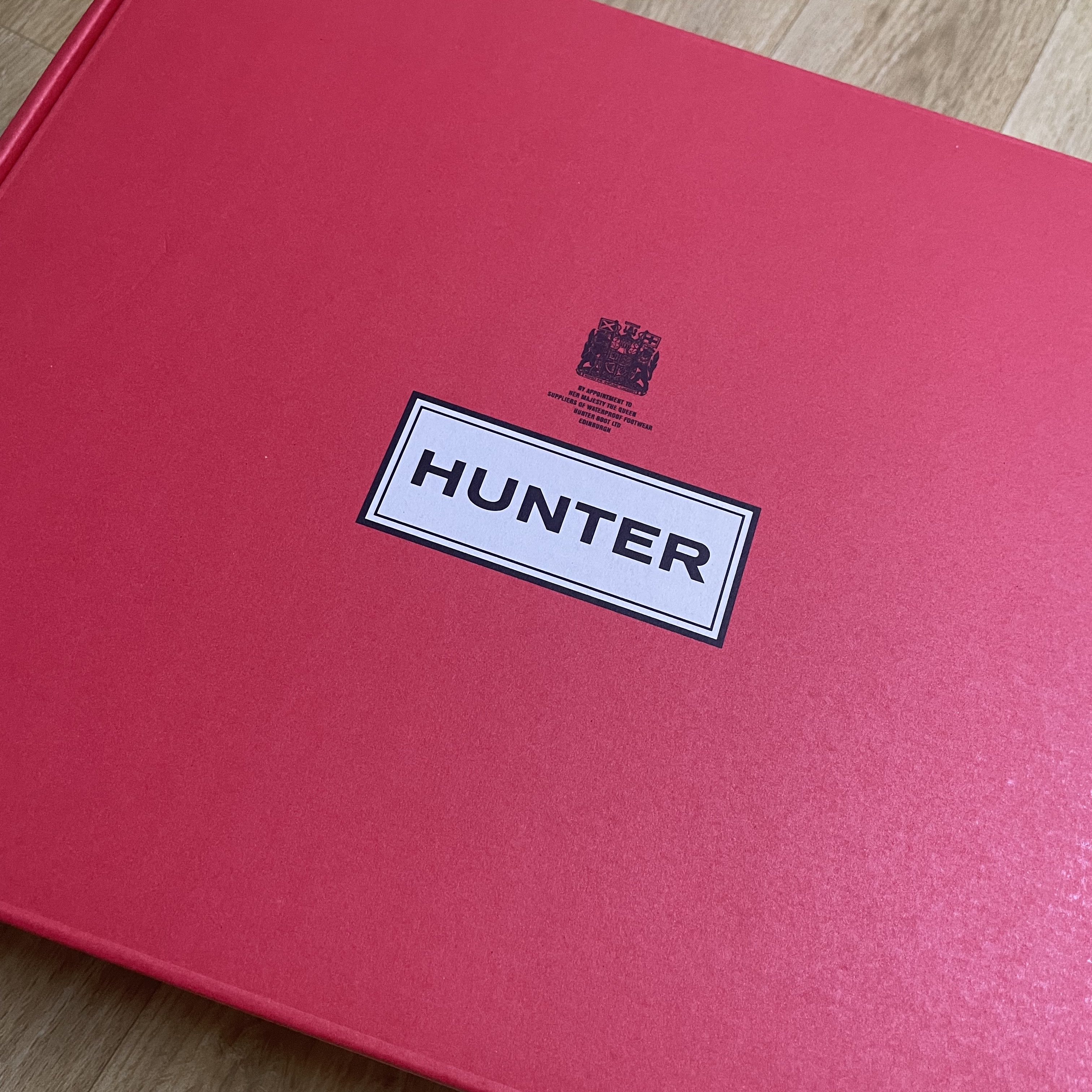 (W) Hunter Play Short Rain Boots Black 착용 스타일 - 2
