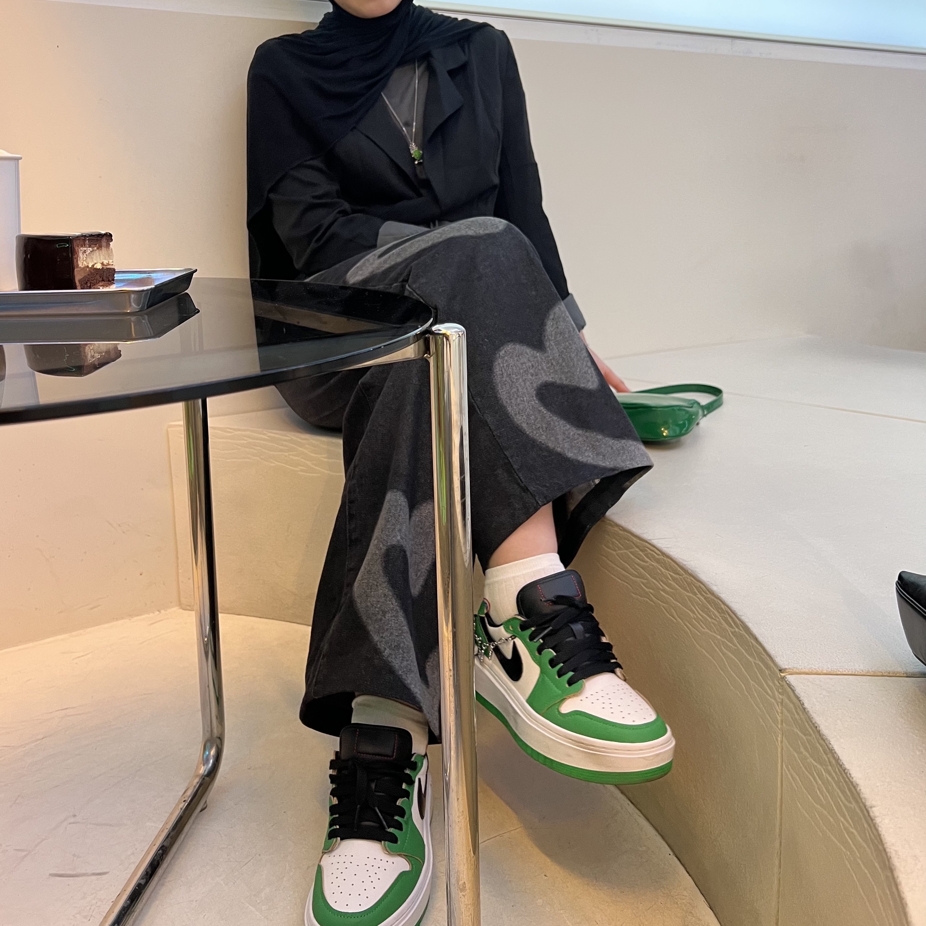 (W) Jordan 1 Elevate Low SE Lucky Green 착용 스타일