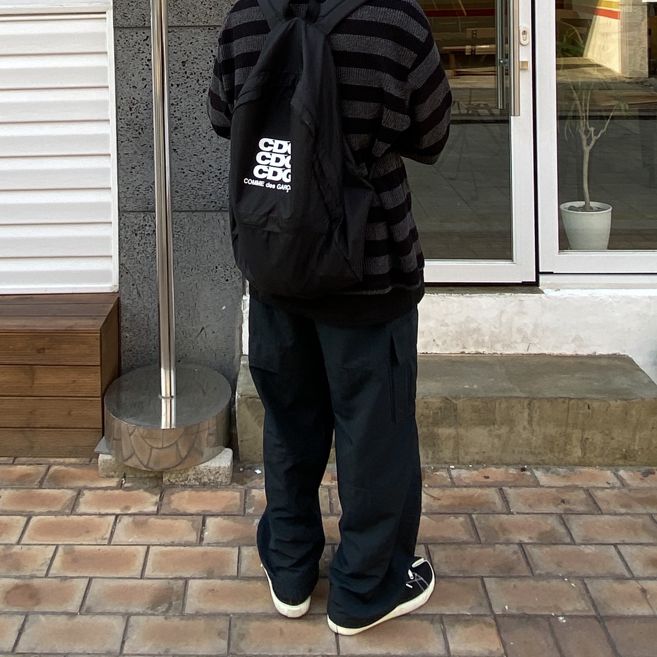 Maison Margiela Tabi Paint Drop Sneakers Black, Maison Margiela Tabi Sneakers Black 착용 스타일 - 2