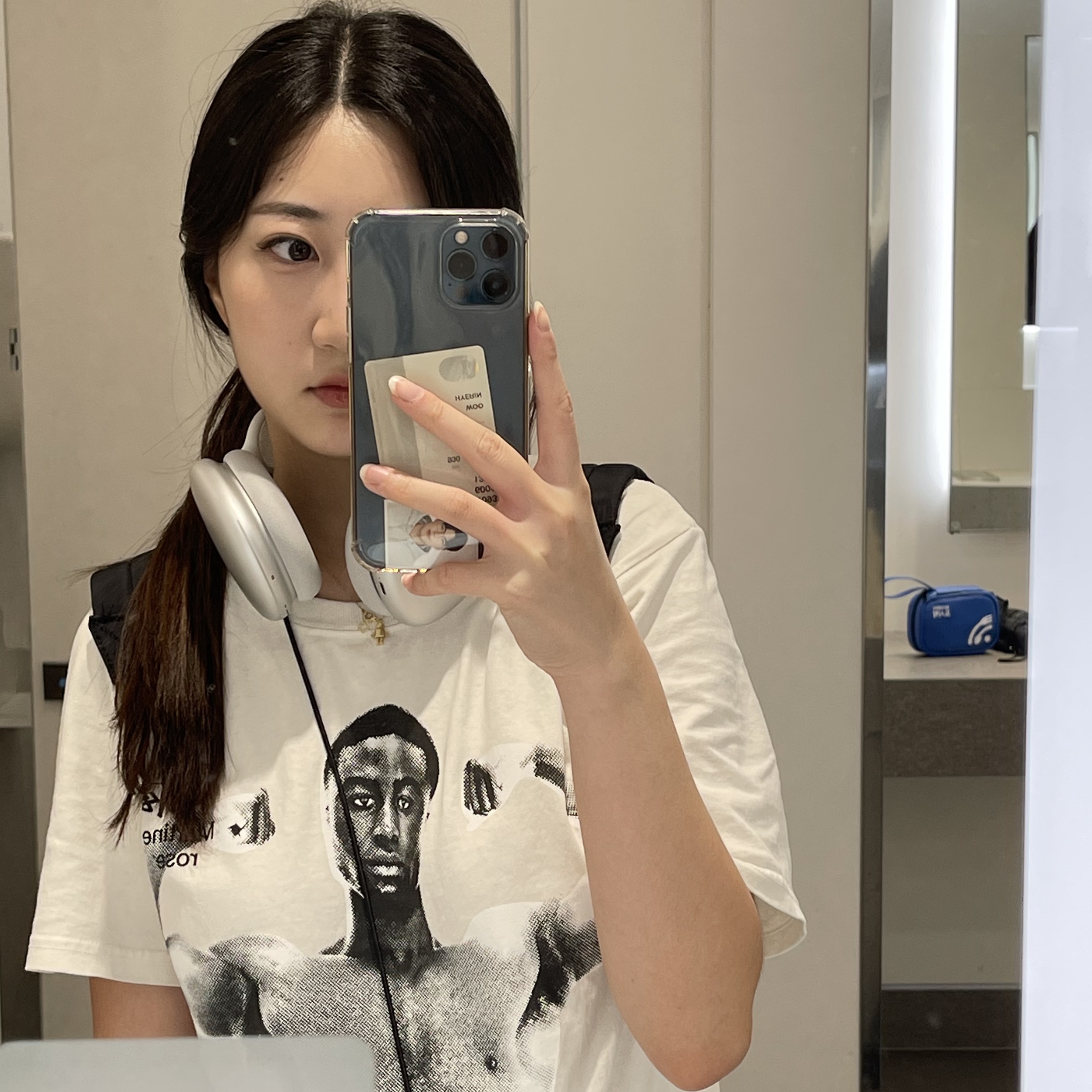 Stussy x Martine Rose Stand Firm Pigment Dyed T-Shirt Natural, Apple AirPods Max Lightning Silver (Korean Ver.) 착용 스타일 - 3