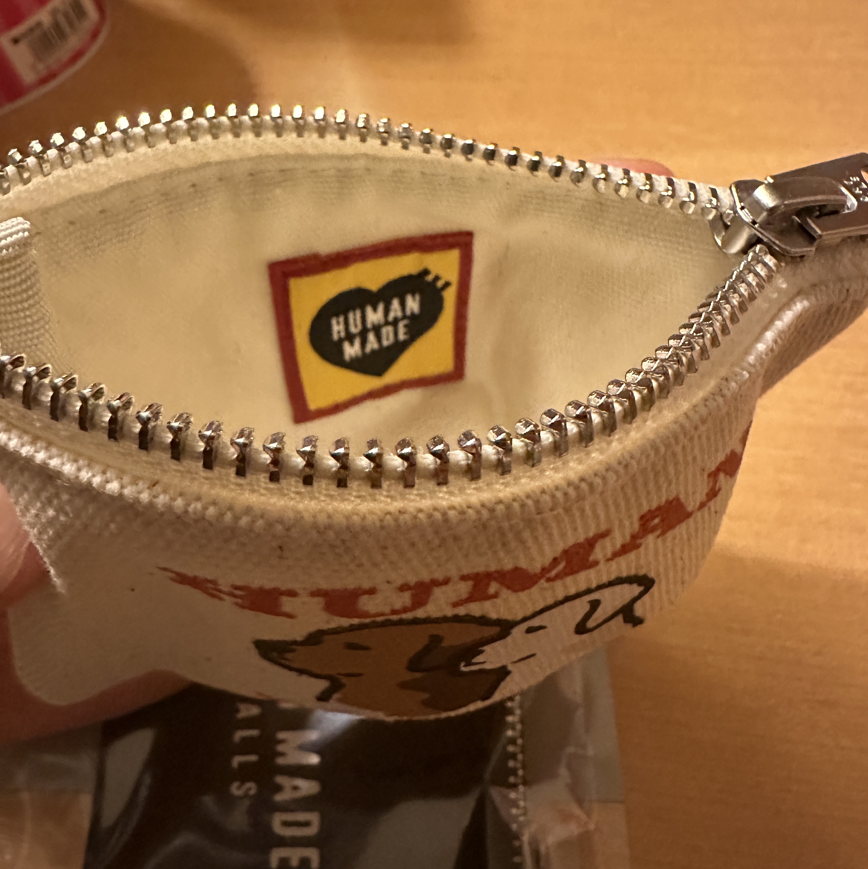 Human Made Card Case White, Human Made Card Case Black 착용 스타일 - 2