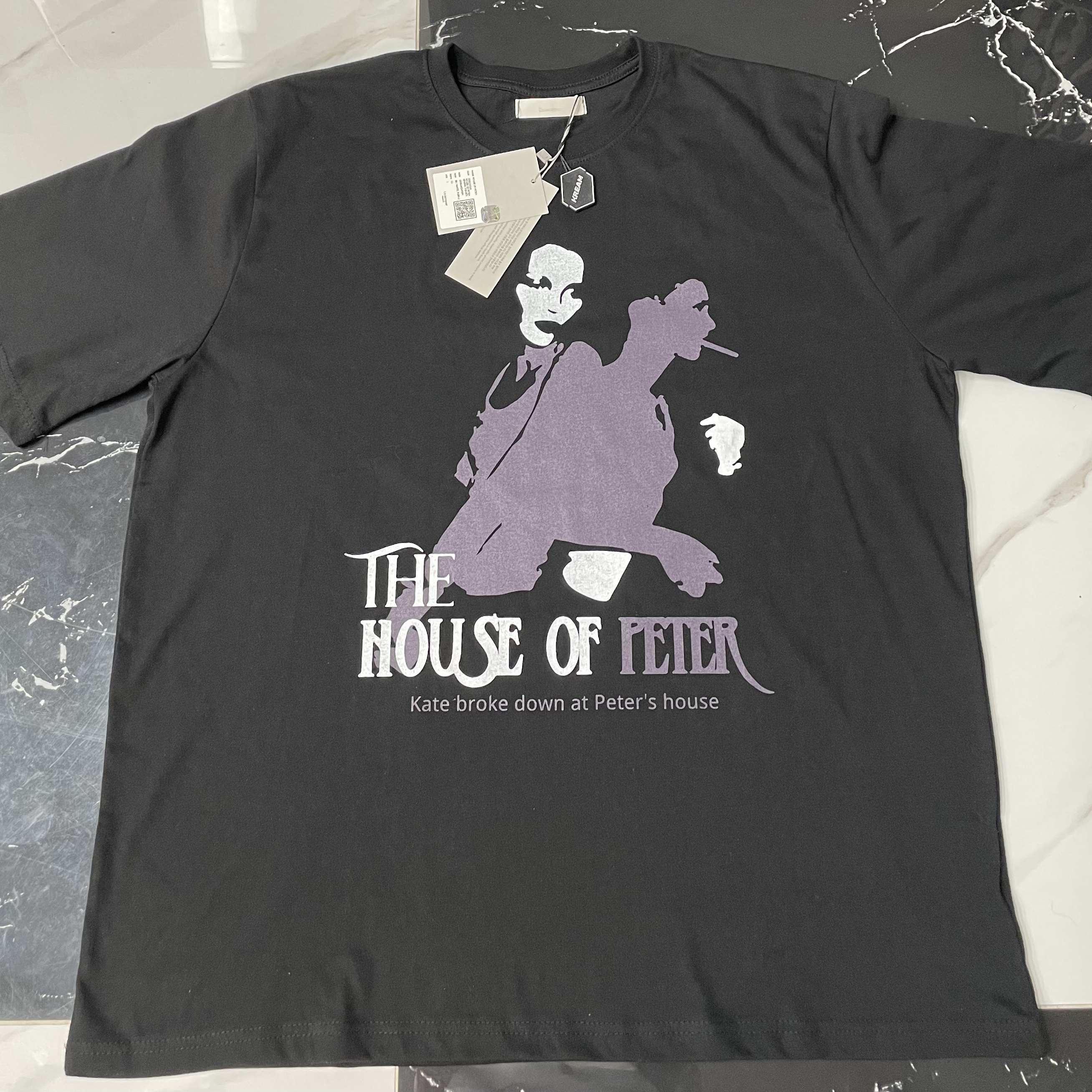 Undermycar House of Peter Graphic T-Shirt Black - 23SS 착용 스타일 - 1