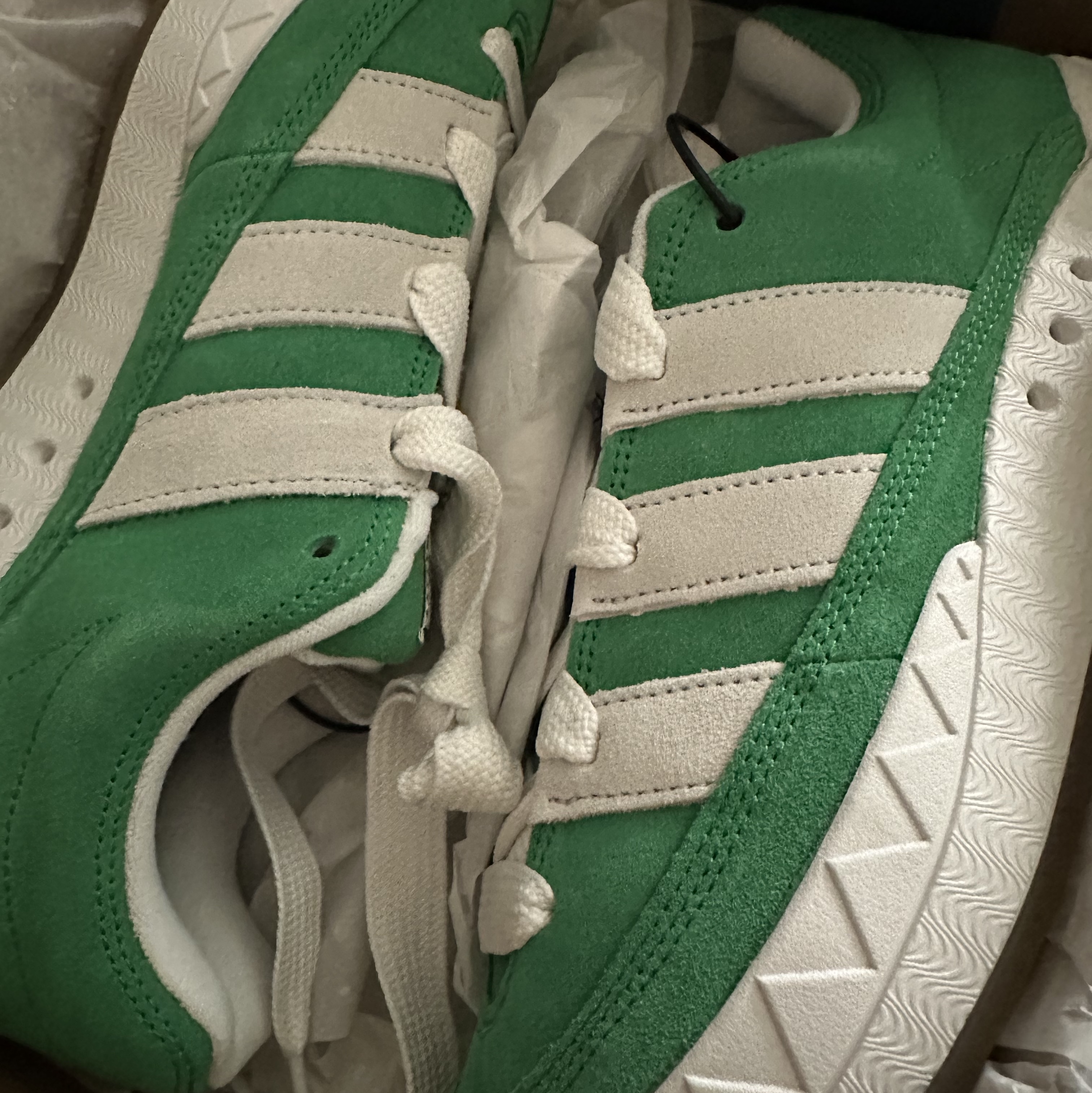 Adidas Adimatic Green 착용 스타일