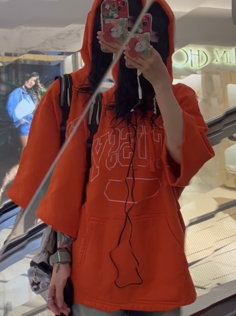 Stussy SS Boxy Cropped Hoodie Orange 착용 스타일 - 4