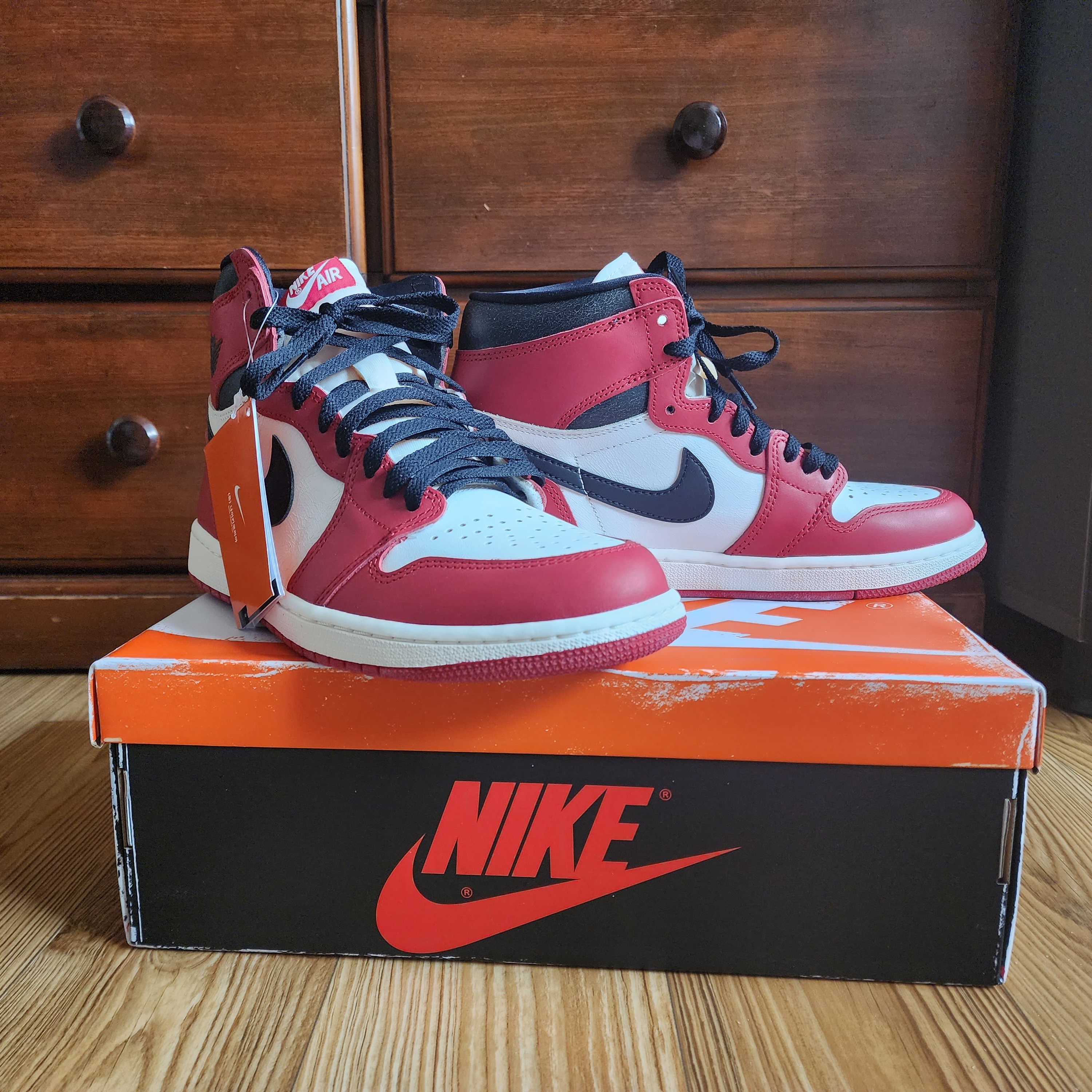 Jordan 1 Retro High OG Chicago 2022 착용 스타일 - 5