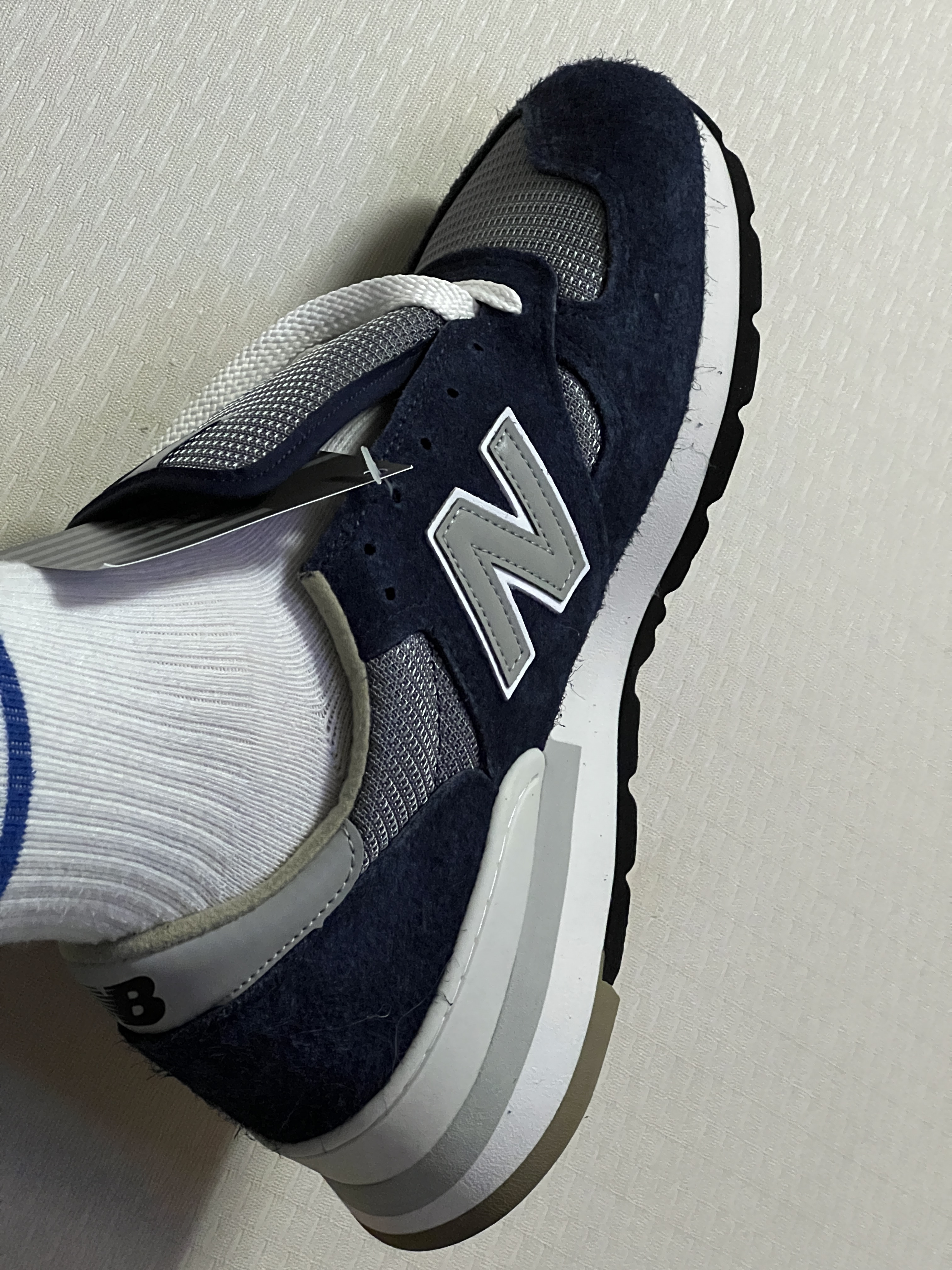 New Balance x Carhartt WIP 990v1 Made in USA Sculpture Center 착용 스타일