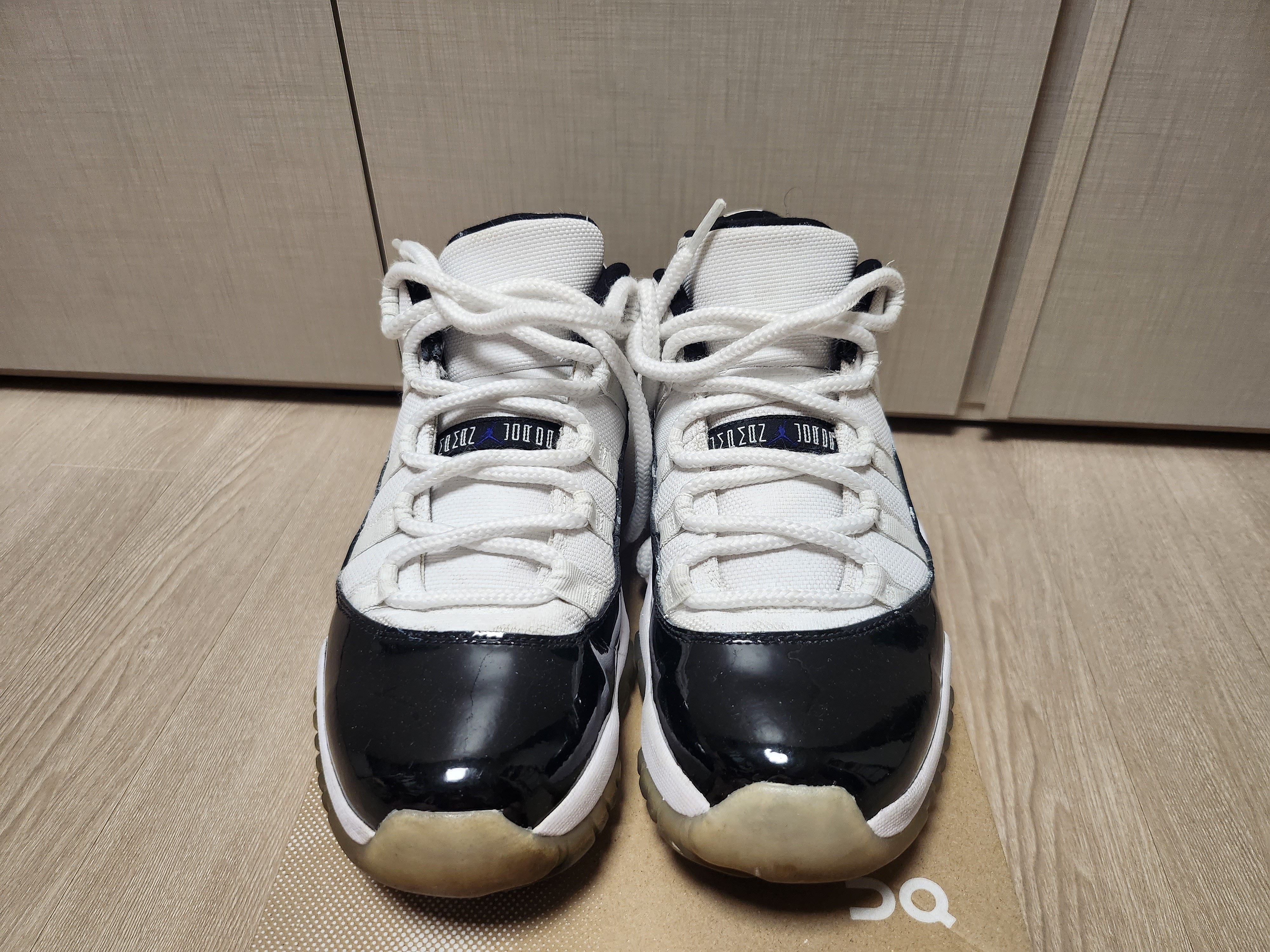 Jordan 11 Retro Low Concord 착용 스타일 - 2