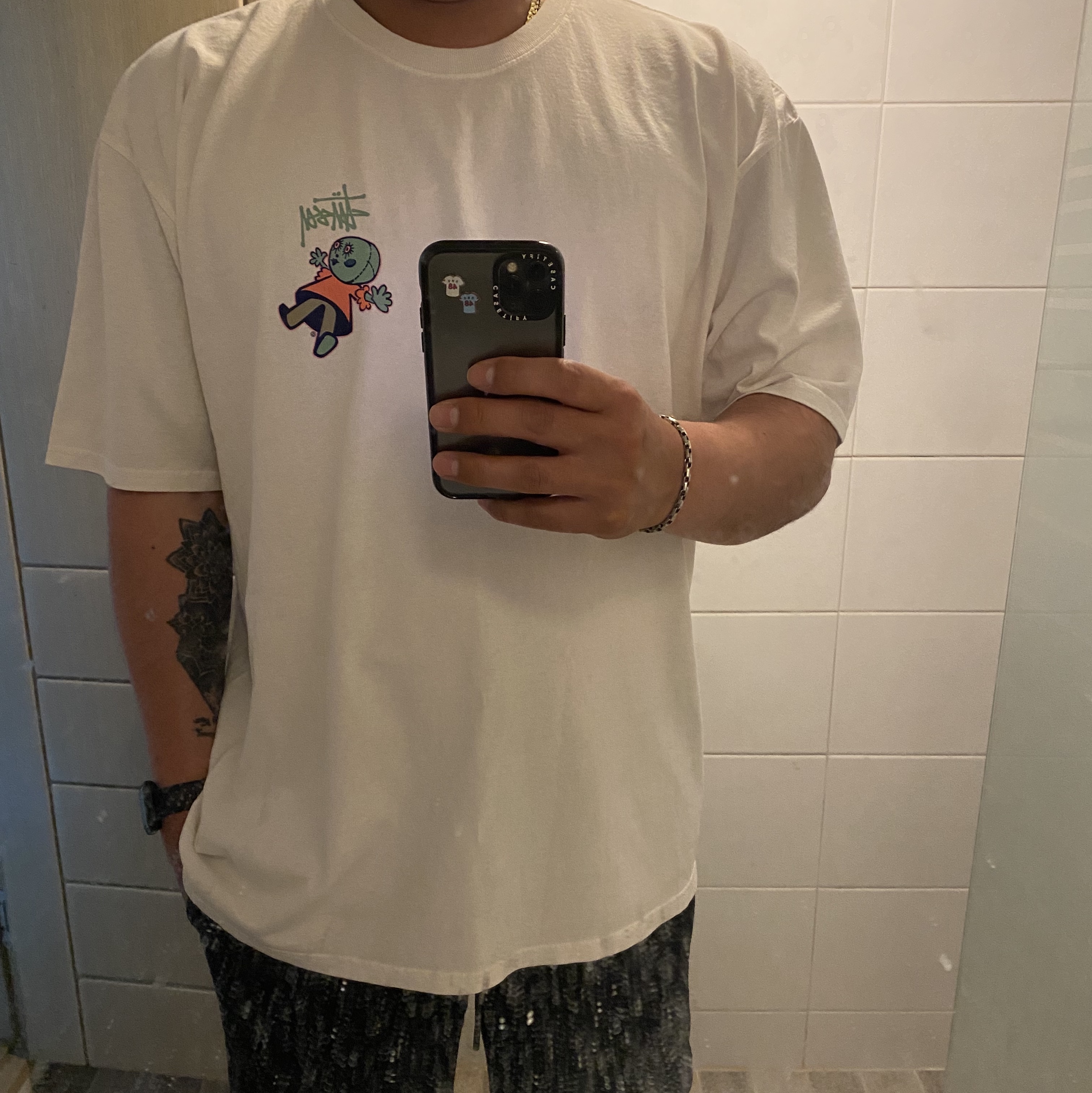Stussy Dollie Pigment Dyed T-Shirt Natural 착용 스타일