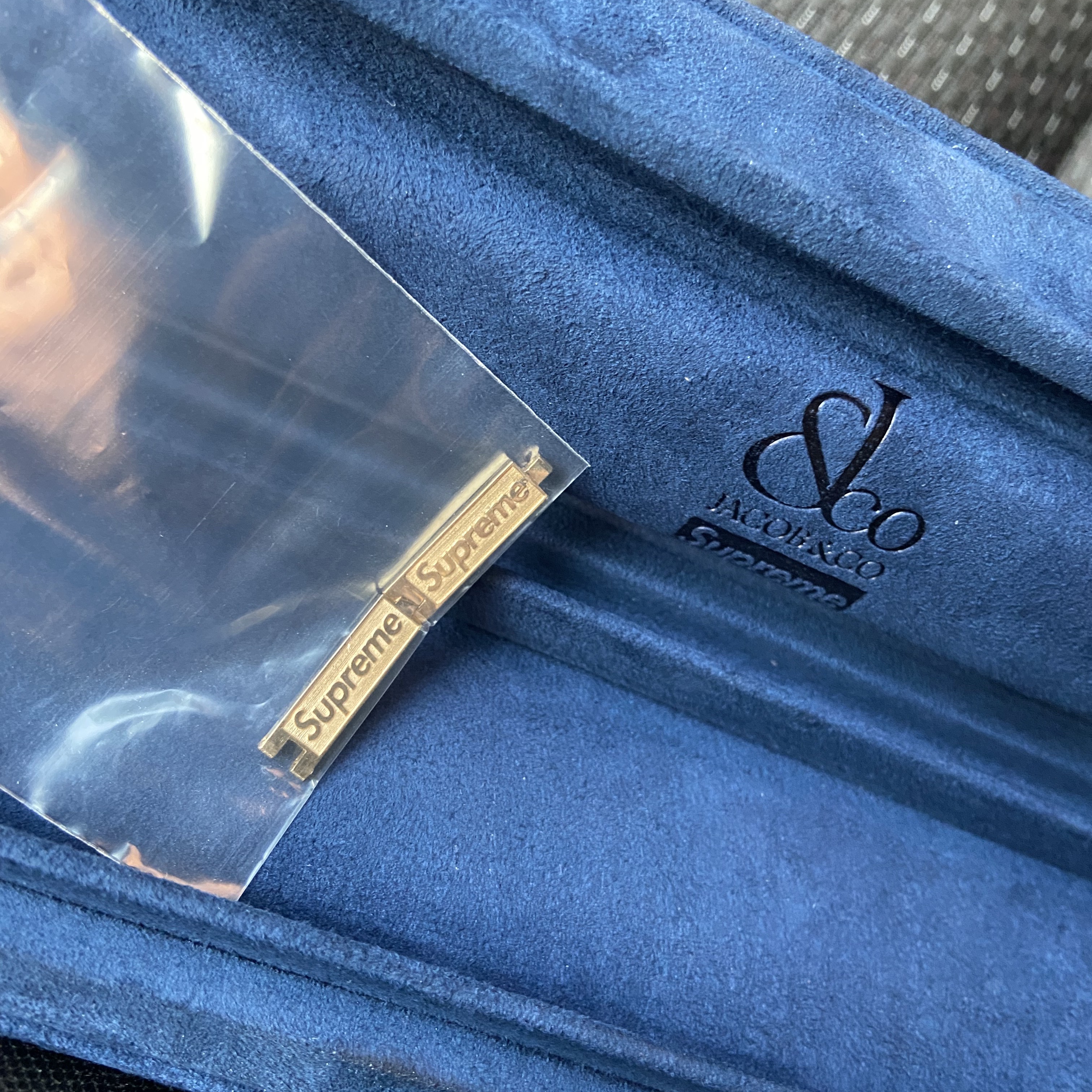 Supreme x Jacob & Co Logo Link Bracelet 14K Gold - 23SS 착용 스타일 - 4