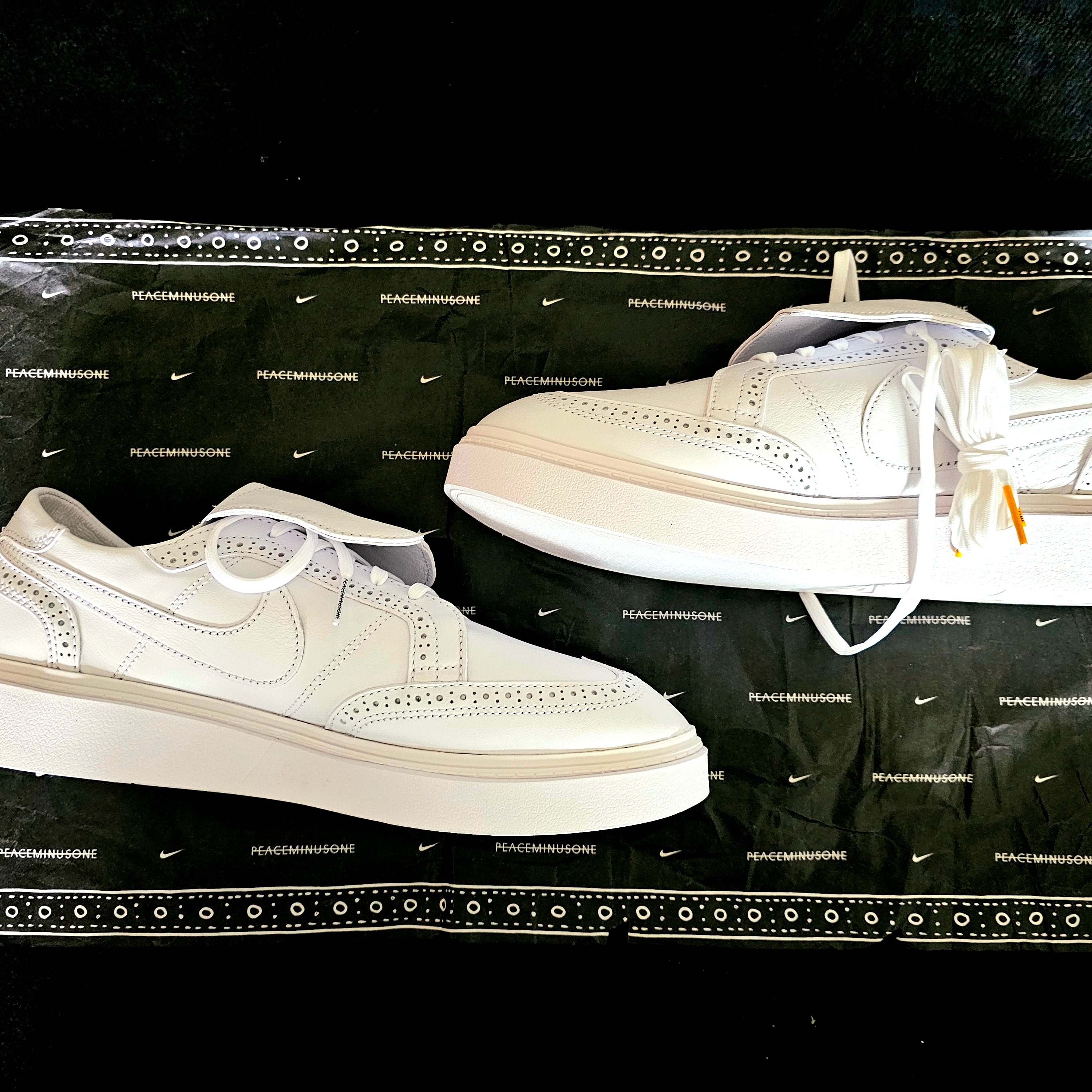 Nike x Peaceminusone Kwondo1 White 착용 스타일 - 1