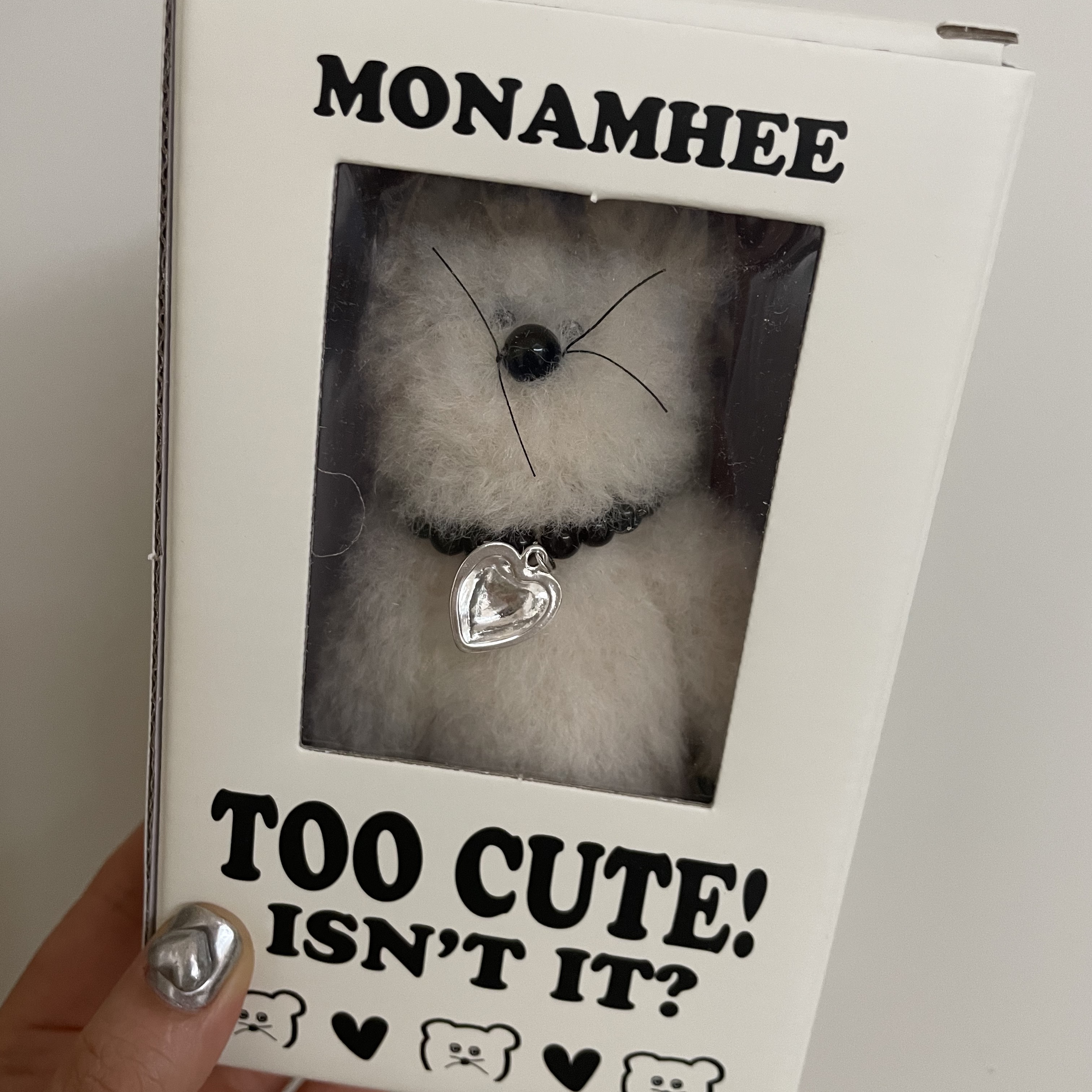 [KREAM 단독] Monamhee Creami Keyring Cream 착용 스타일