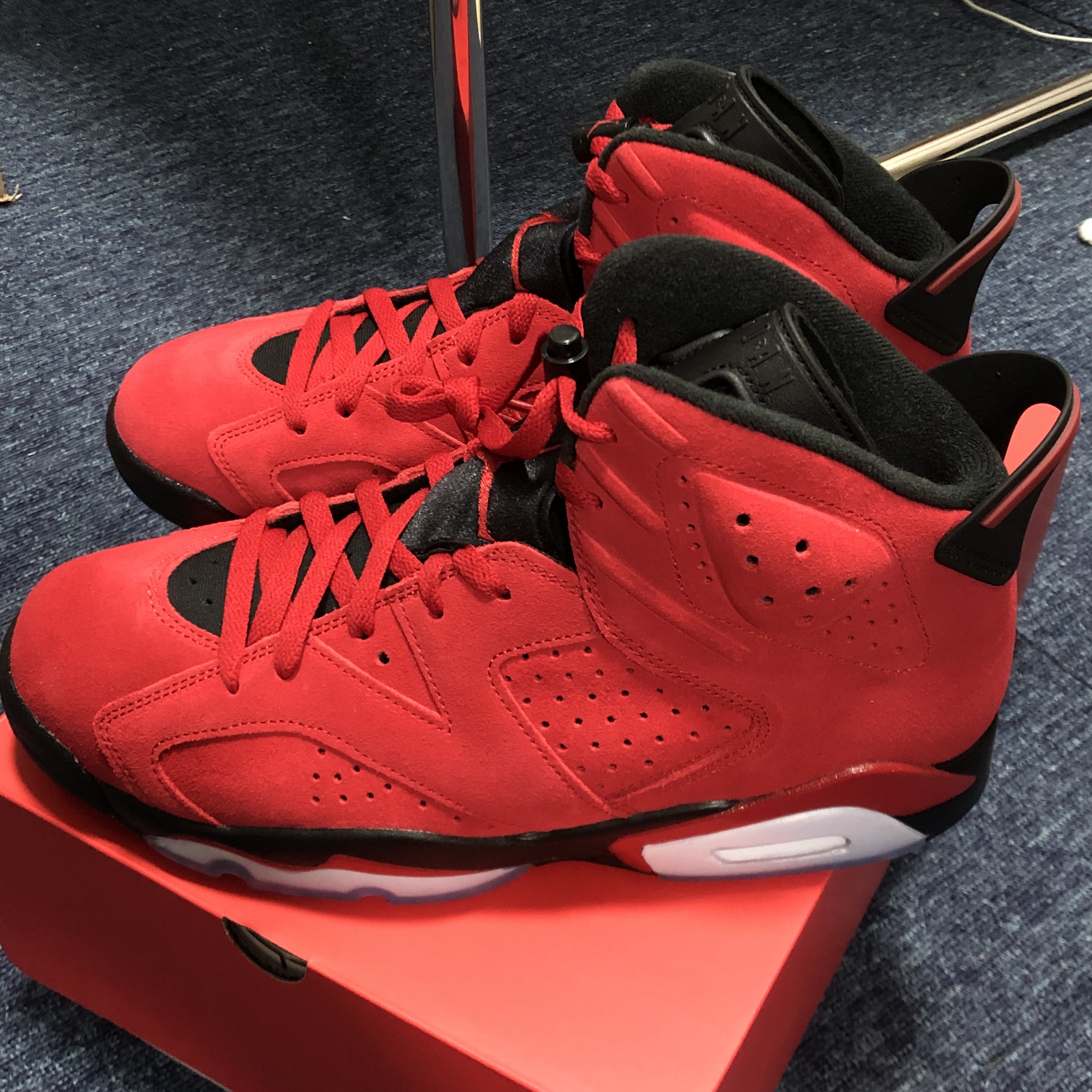 Jordan 6 Retro Toro Bravo 착용 스타일