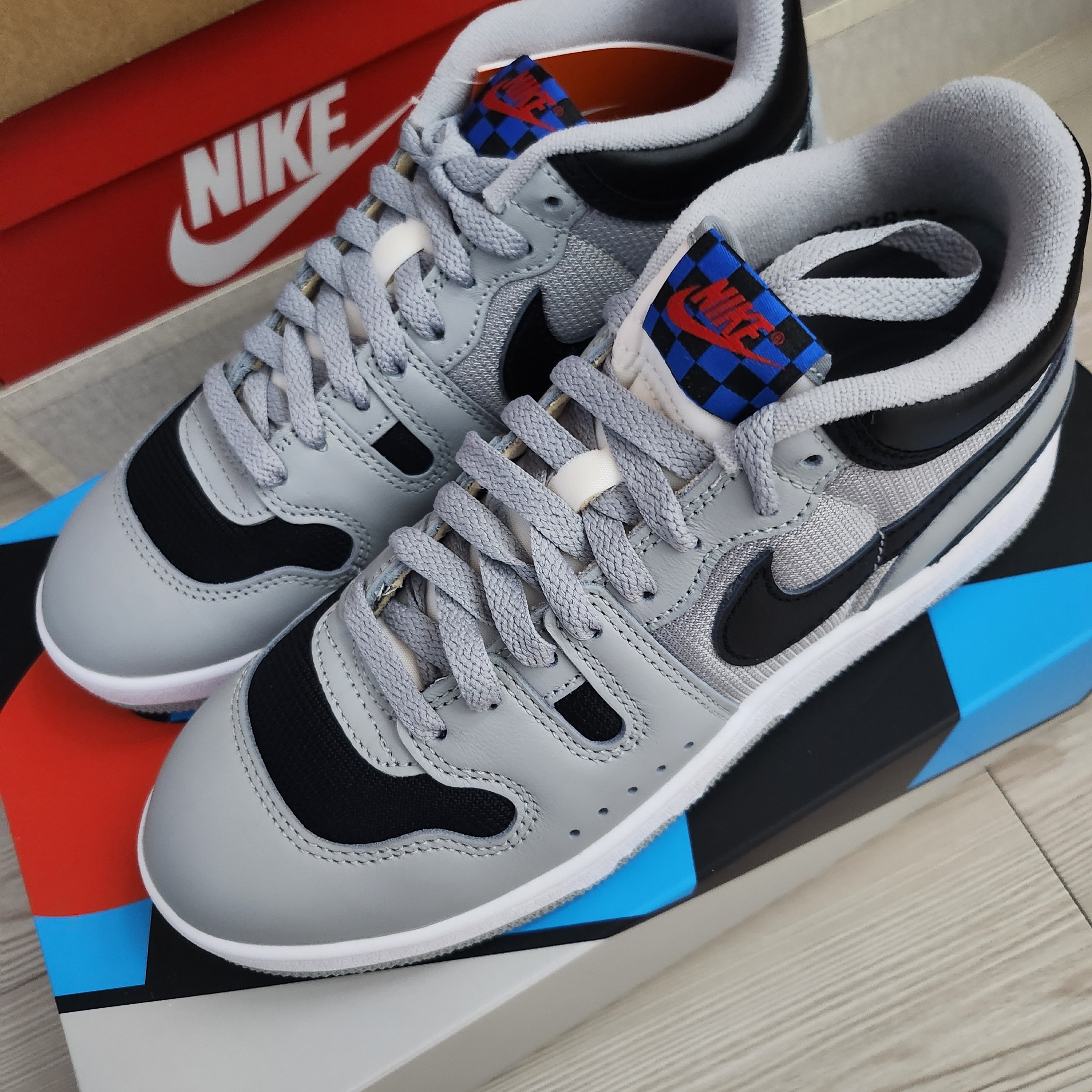 Nike Mac Attack QS SP Light Smoke Grey 착용 스타일 - 1