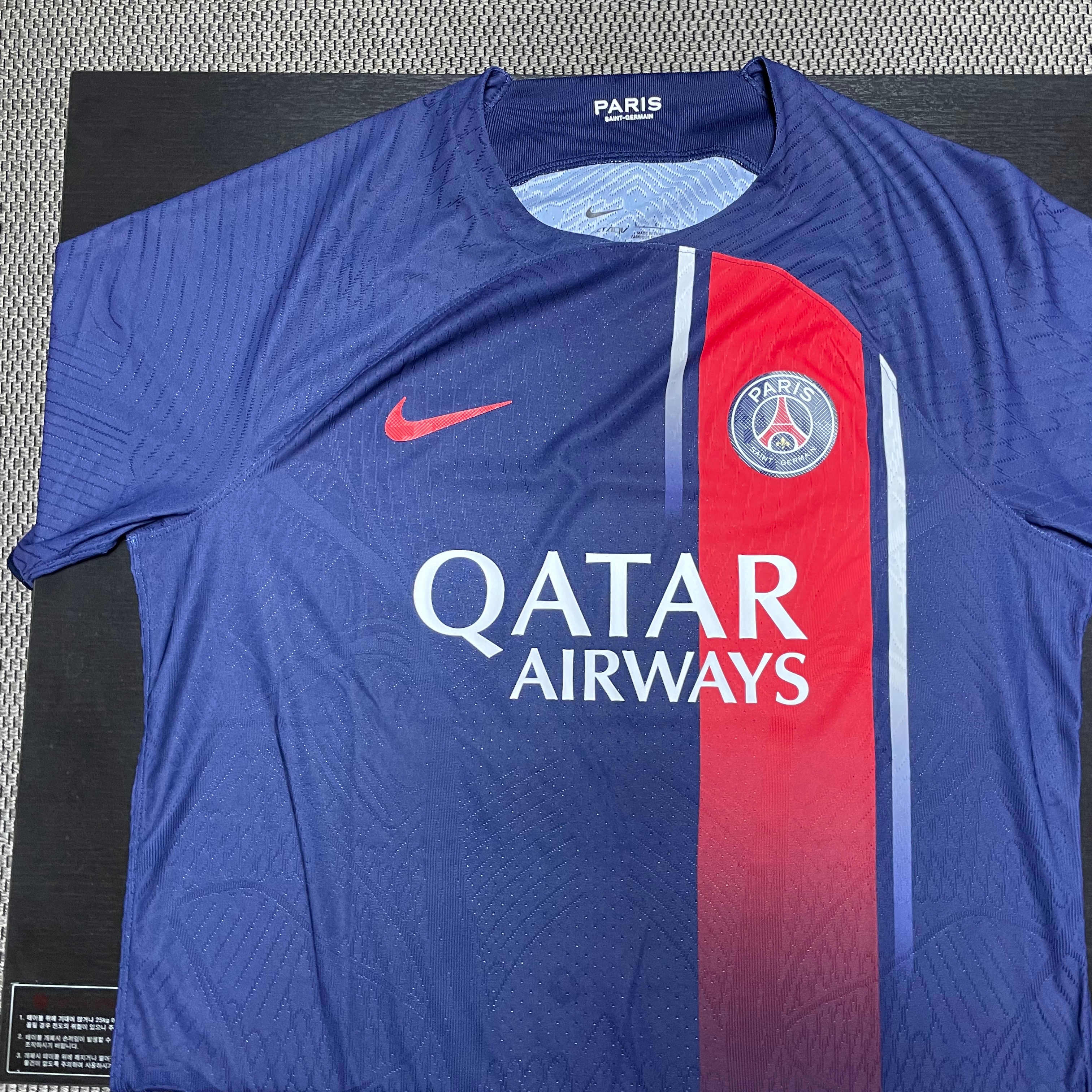 Nike Paris Saint-Germain 2023/24 Dri-Fit ADV Match Home SS Jersey Midnight Navy (Non Marking Ver.) 착용 스타일 - 1
