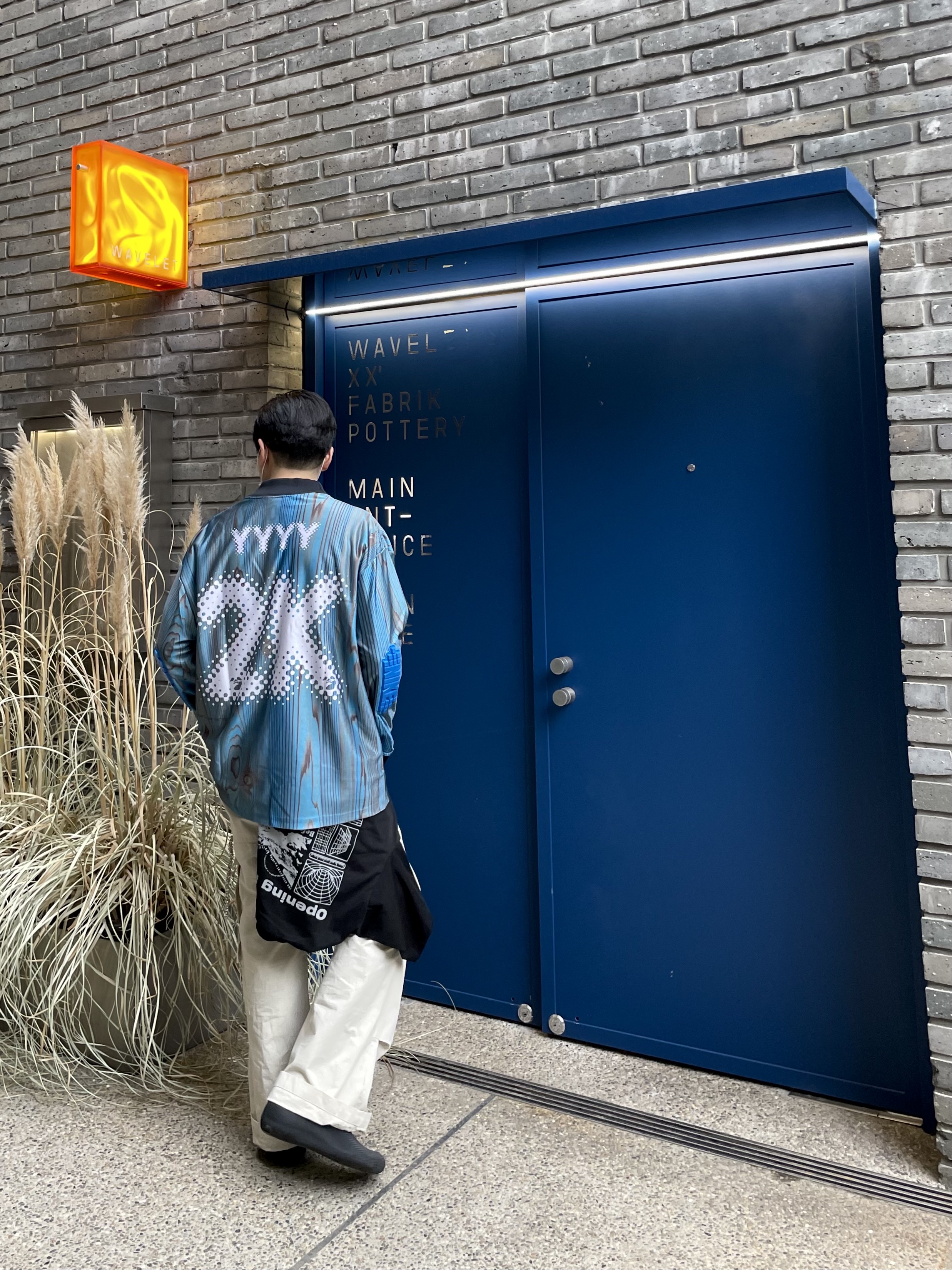 Nike x Off-White NRG Jersey Imperial Blue - Asia, Balenciaga Ultra Flat Black 착용 스타일 - 2