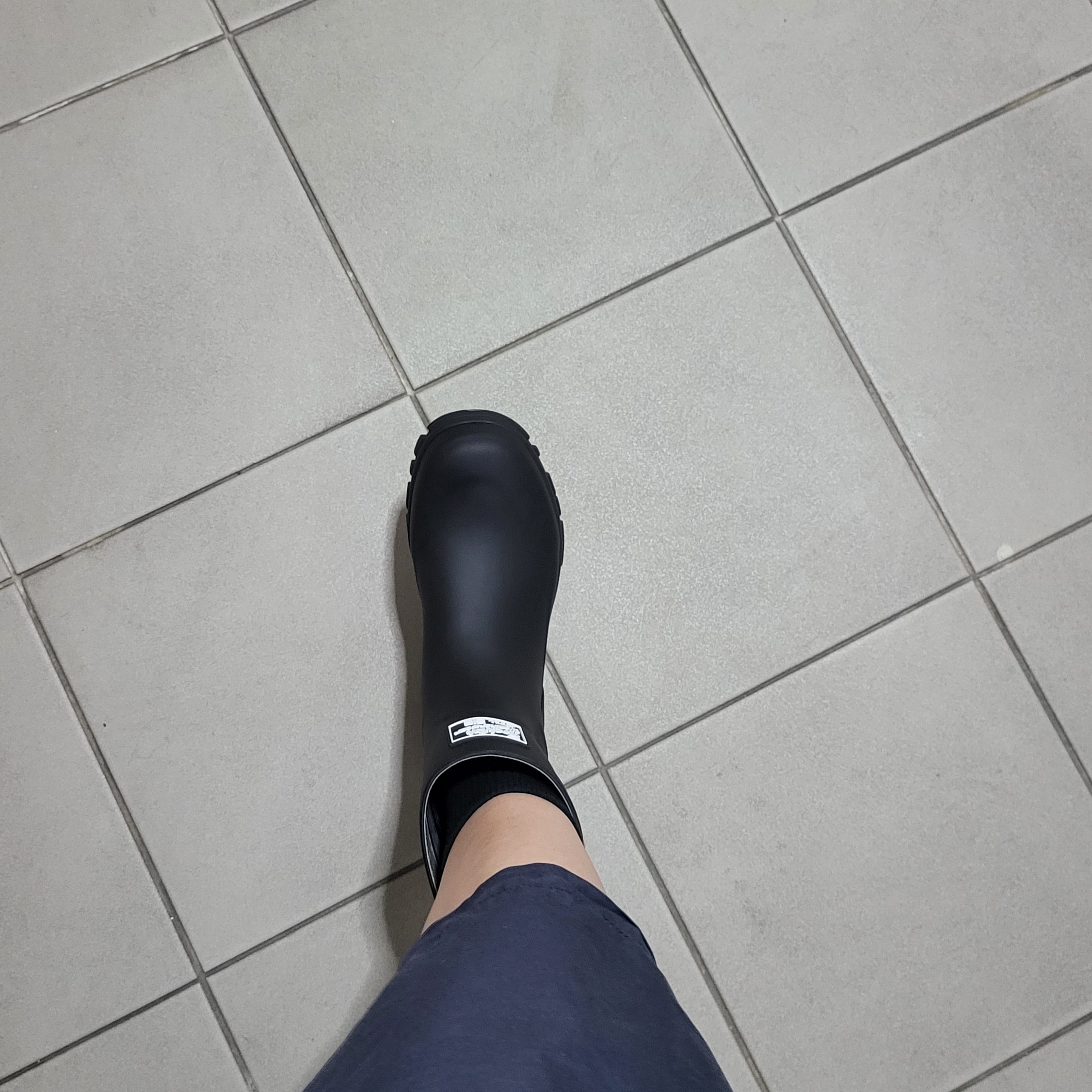 (W) Rockfishweatherwear Flatform Middle Rain Boots Black 착용 스타일