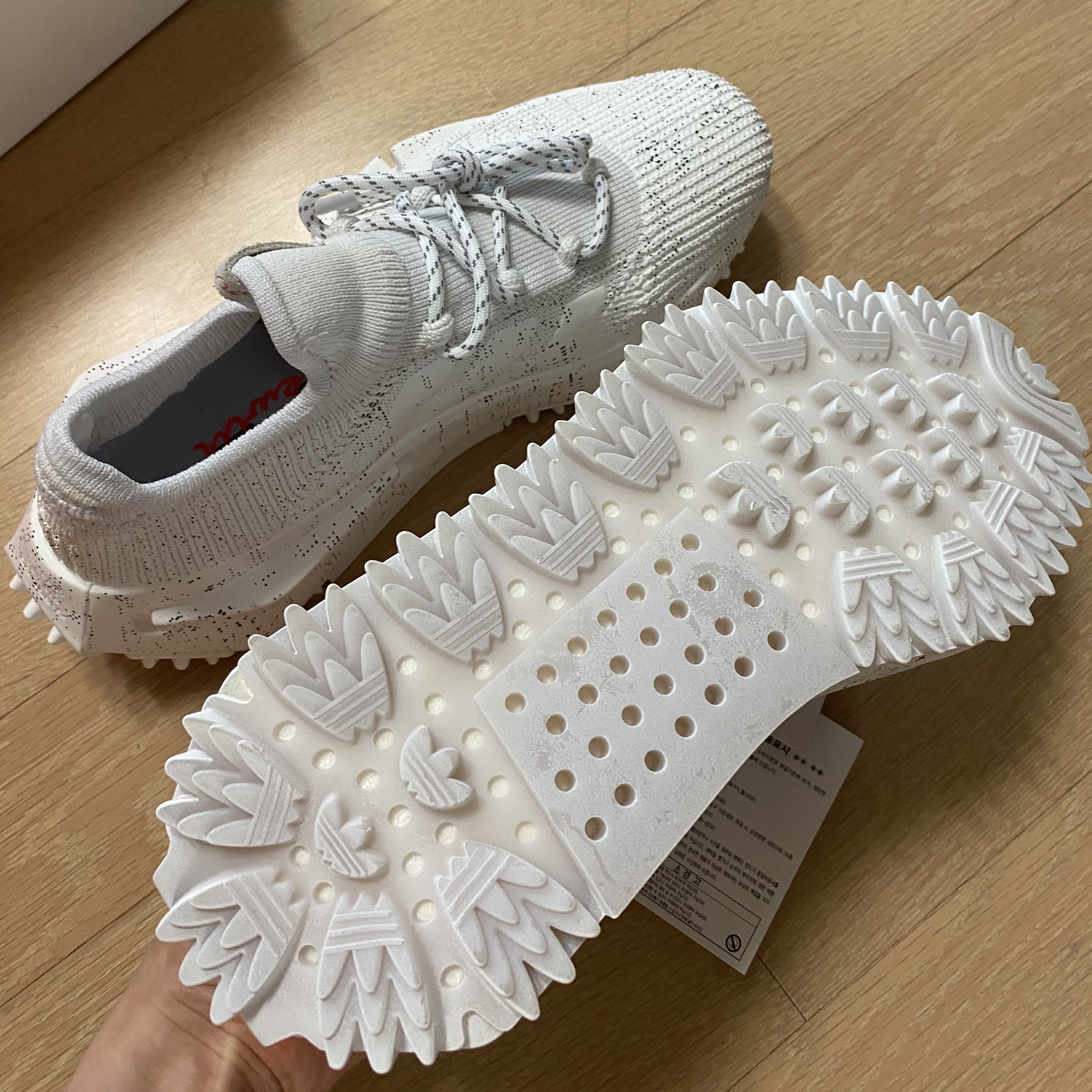 Adidas x Cali DeWitt NMD S1 Crystal White 착용 스타일 - 4
