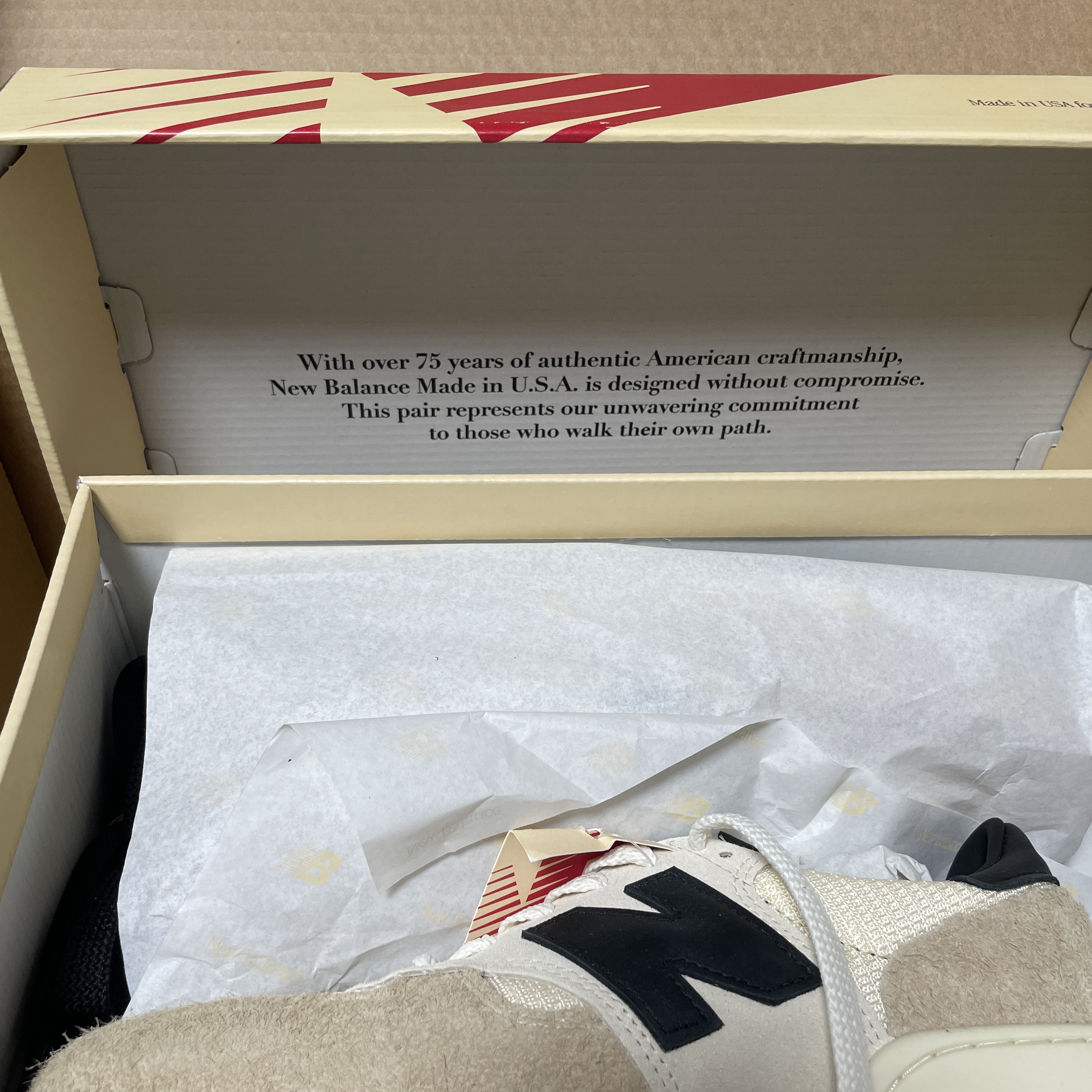 New Balance 990v1 Made in USA Incense Macadamia Nut 착용 스타일 - 3