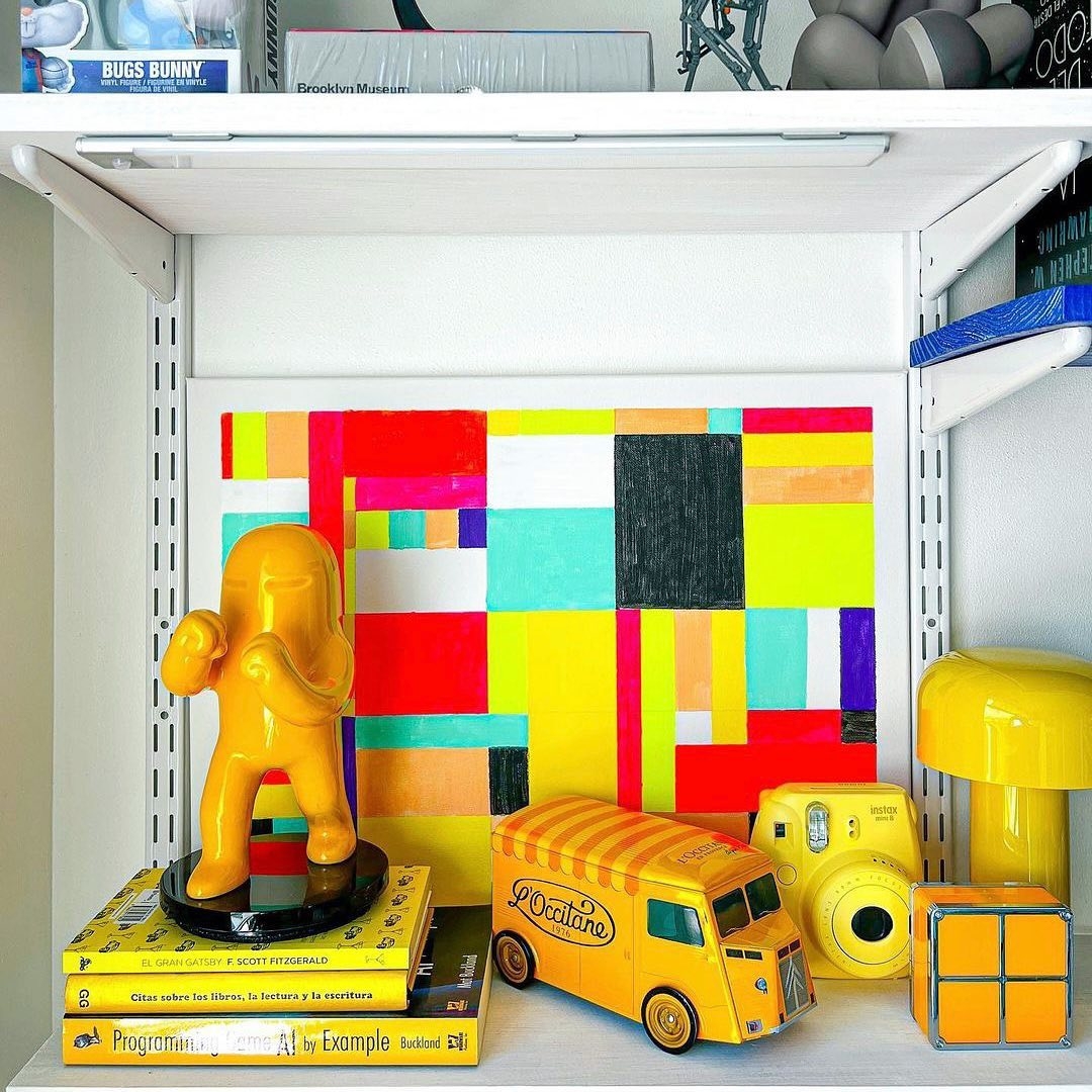 Flos Bellhop Table Yellow 착용 스타일 - 2