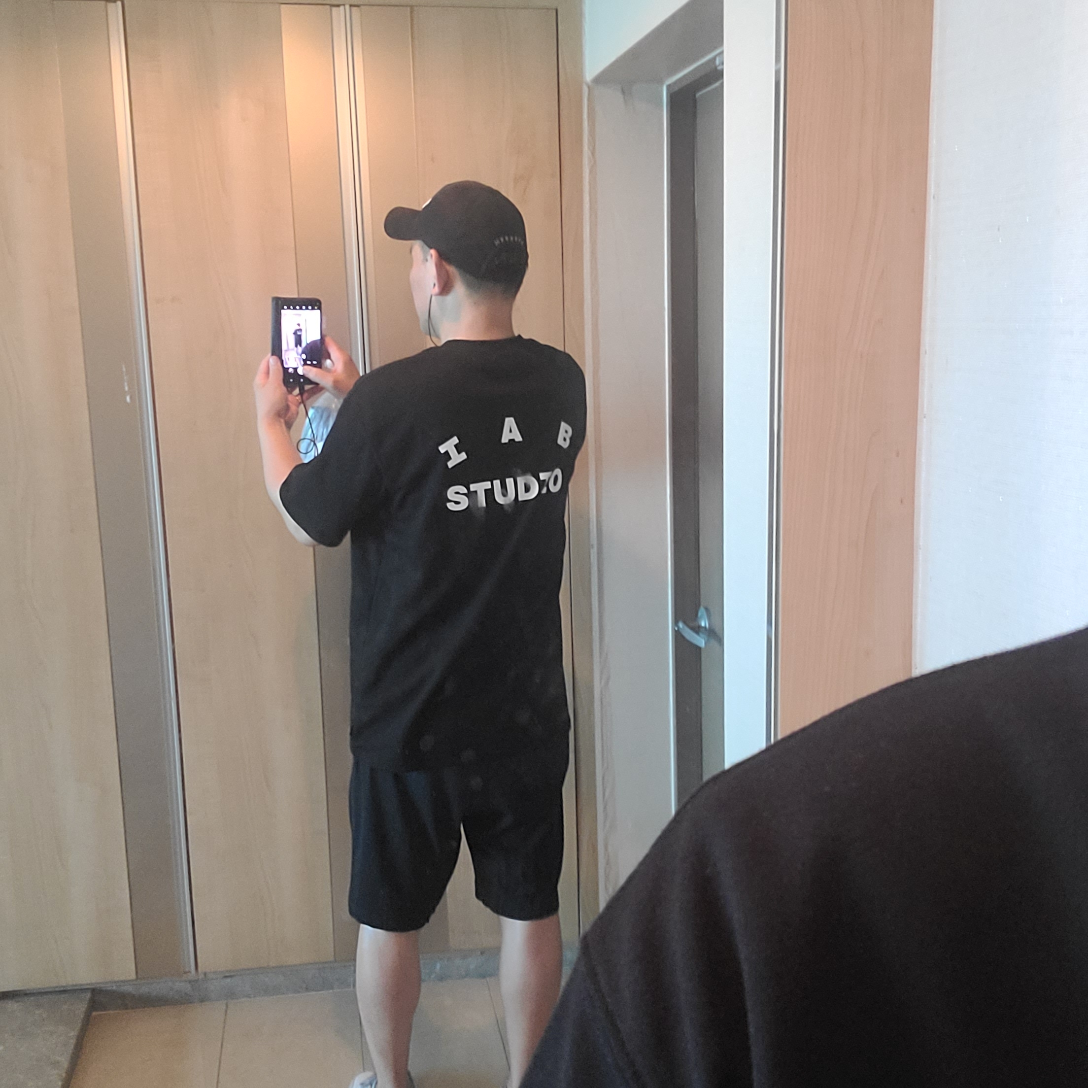 Nike NSW Club Jersey Shorts Black - US/EU, IAB Studio 10th Anniversary T-Shirt Black 착용 스타일