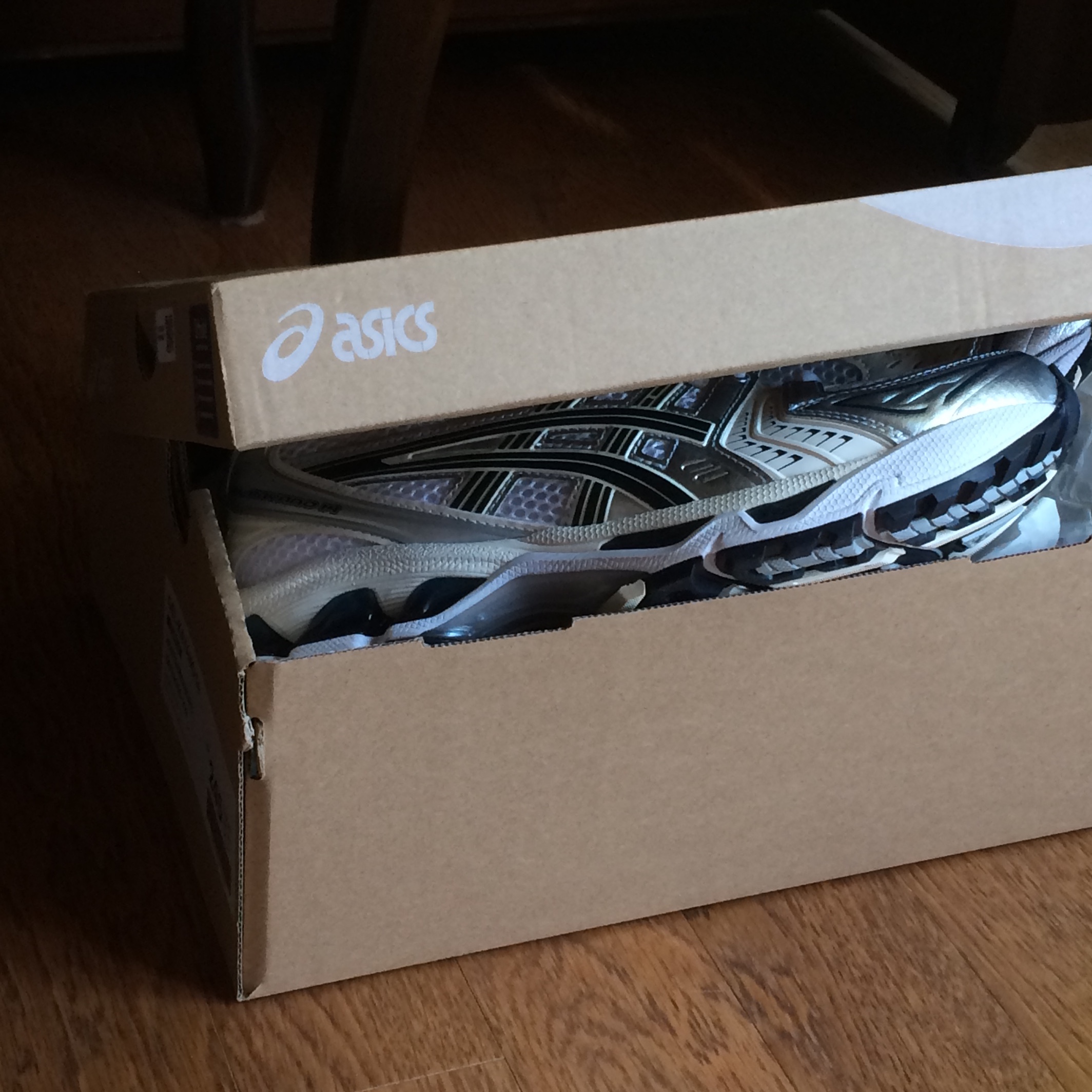 (W) Asics Gel-Kayano 14 White Midnight 착용 스타일