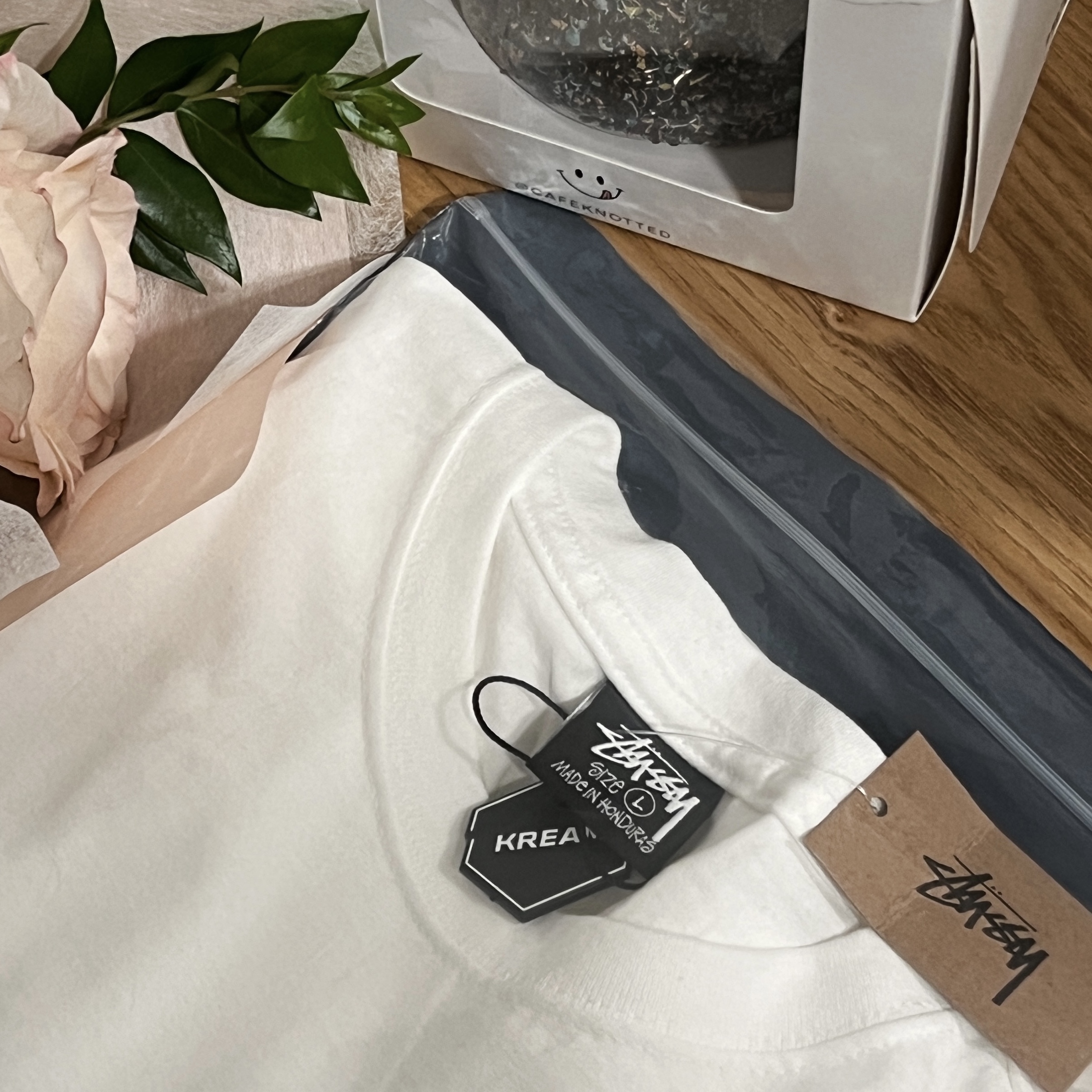 Stussy Basic Stussy T-Shirt White 2023 착용 스타일