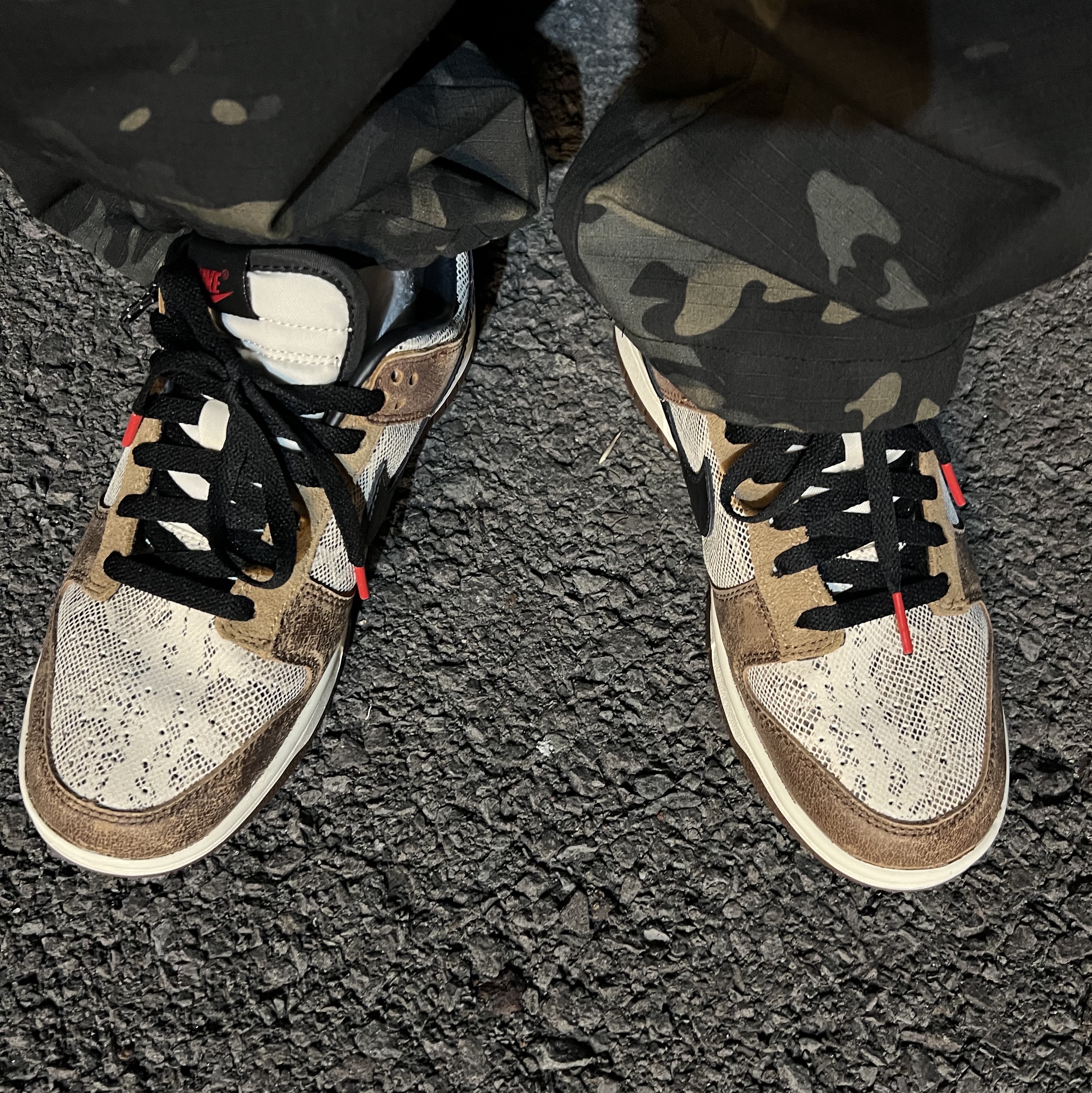 Nike Dunk Low PRM Head to Head 착용 스타일 - 2