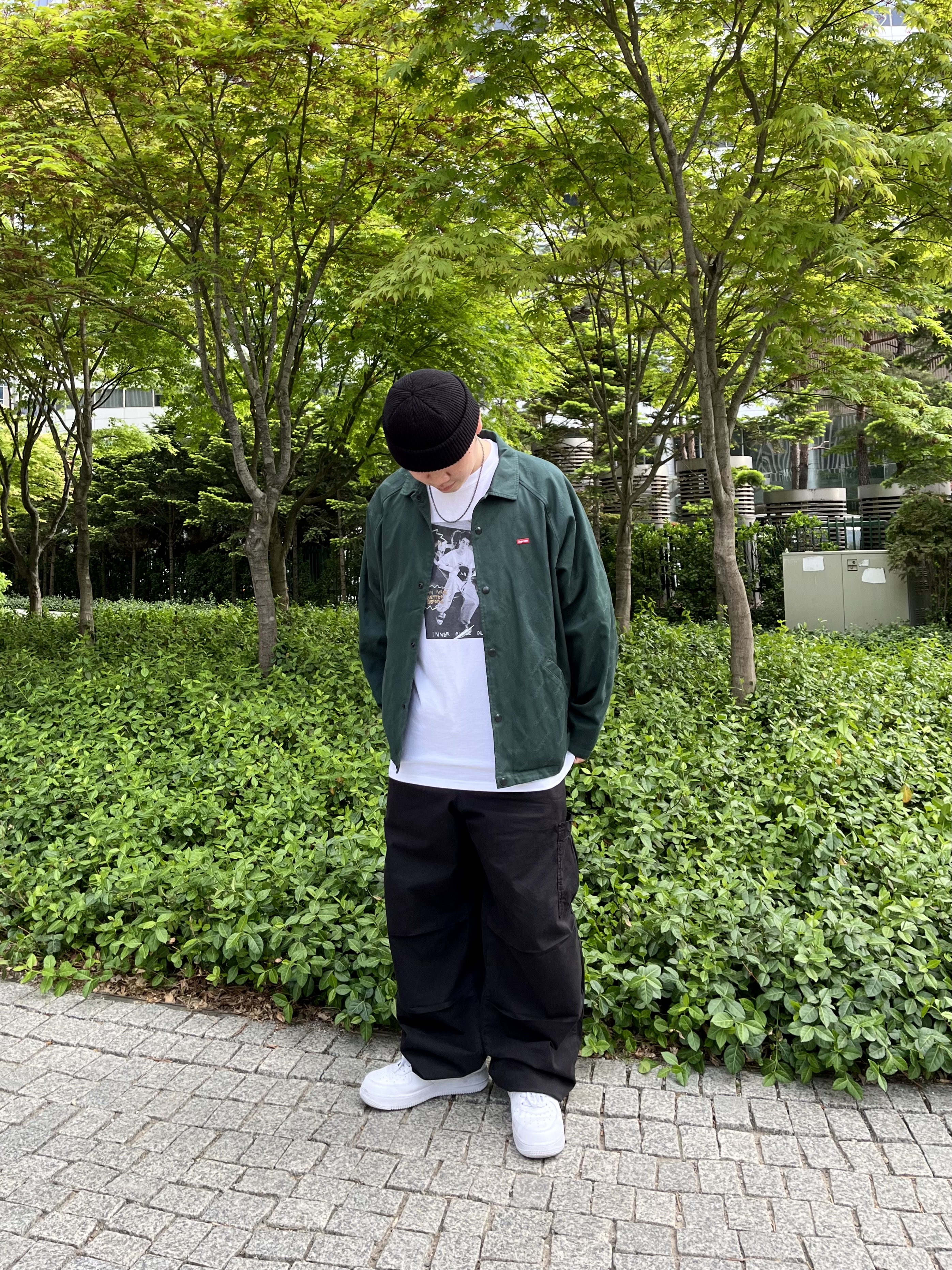 Nike x Supreme Air Force 1 Low White 착용 스타일 - 1