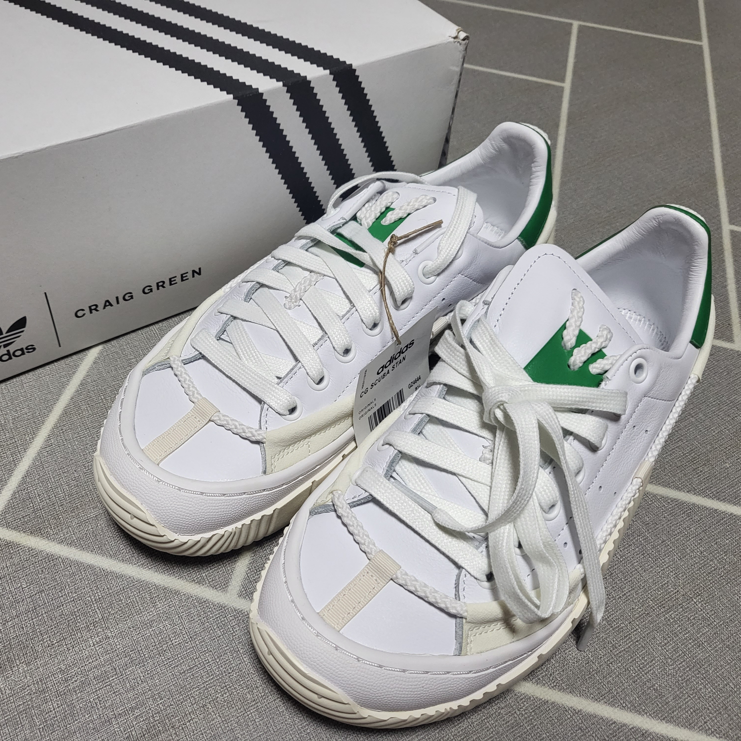 Adidas x Craig Green Scuba Stan Off White Green 착용 스타일