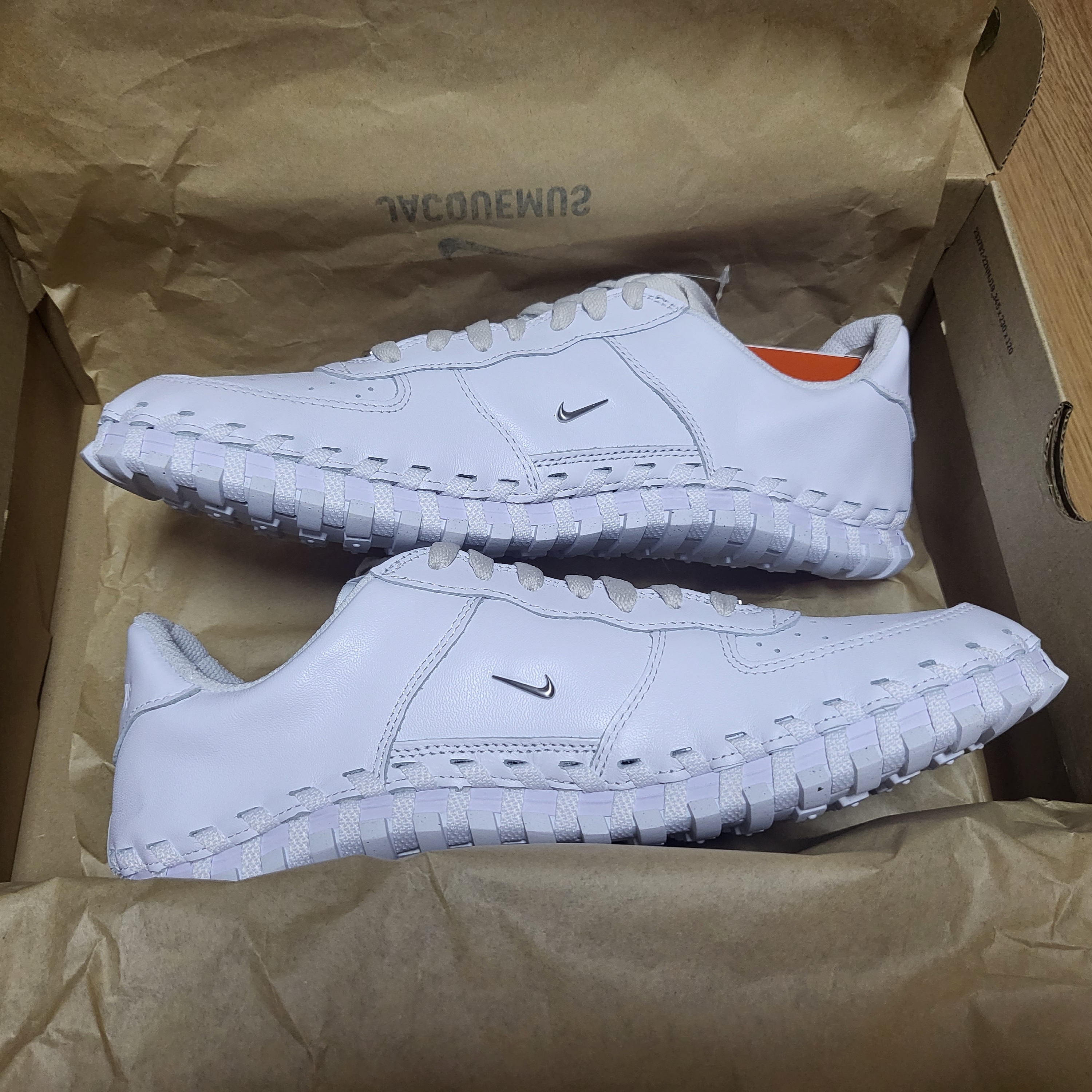 Nike x Jacquemus J Force 1 Low LX SP White 착용 스타일