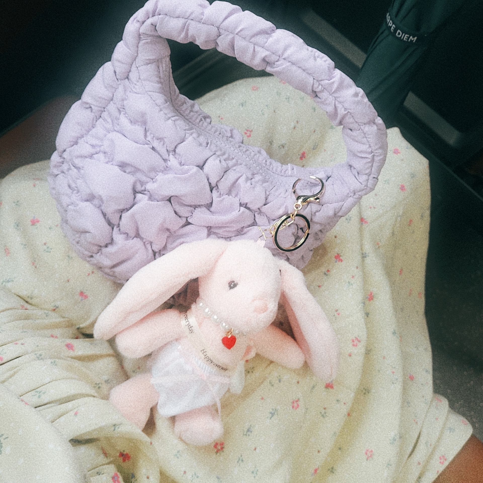 COS Quilted Micro Bag Purple 착용 스타일