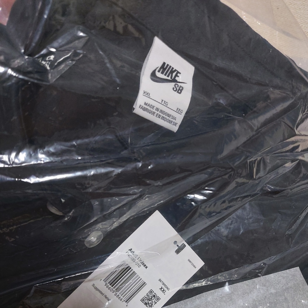 Nike x N7 SB Tanglin Long Sleeve Woven Button Up Shirt Black - US/EU 착용 스타일 - 3