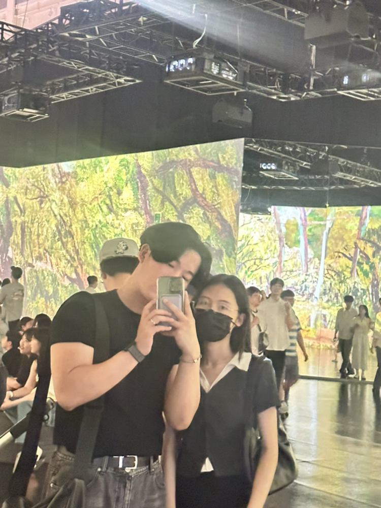 KREAM 프로필 이미지