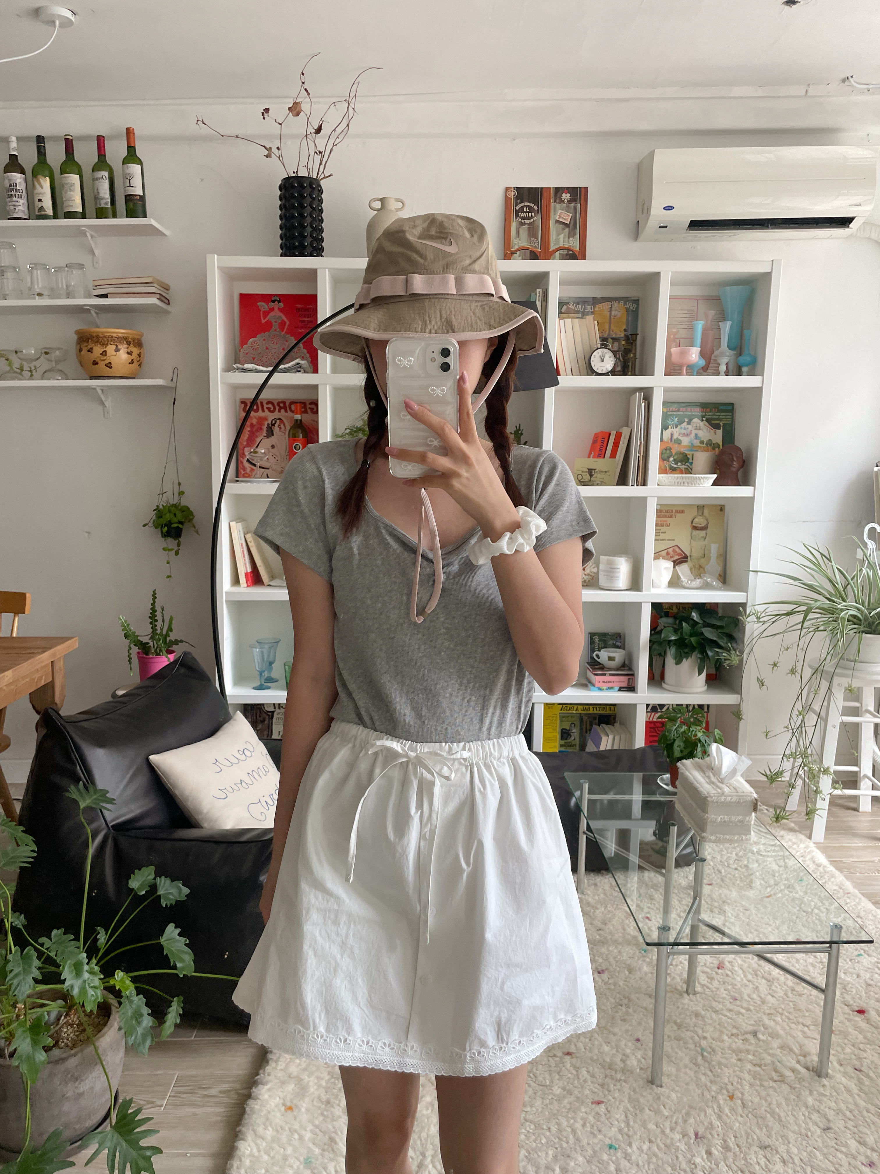 Nike Boonie Bucket Hat Khaki 착용 스타일 - 2