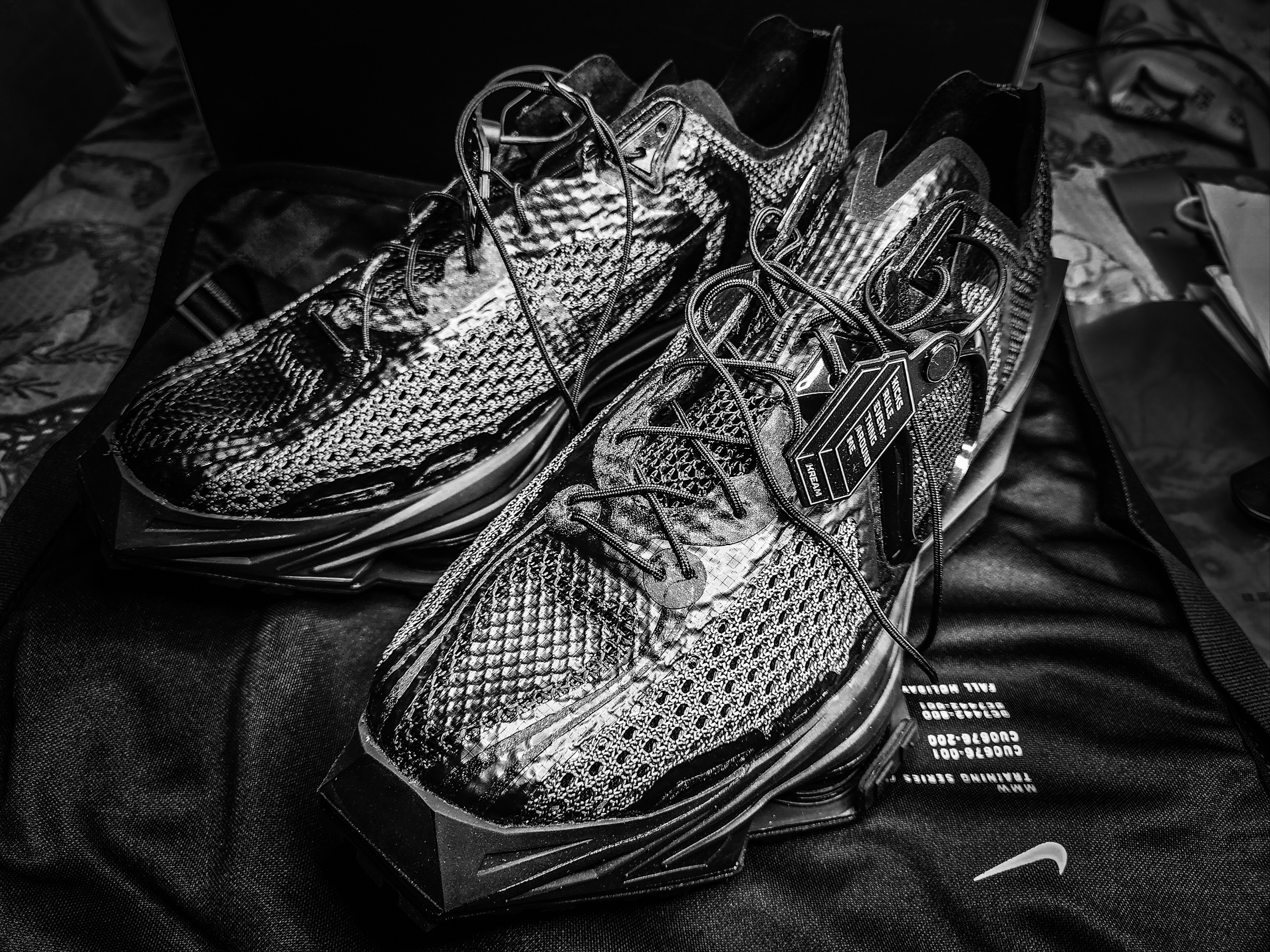Nike x Matthew M Williams Zoom 004 Triple Black 착용 스타일 - 1