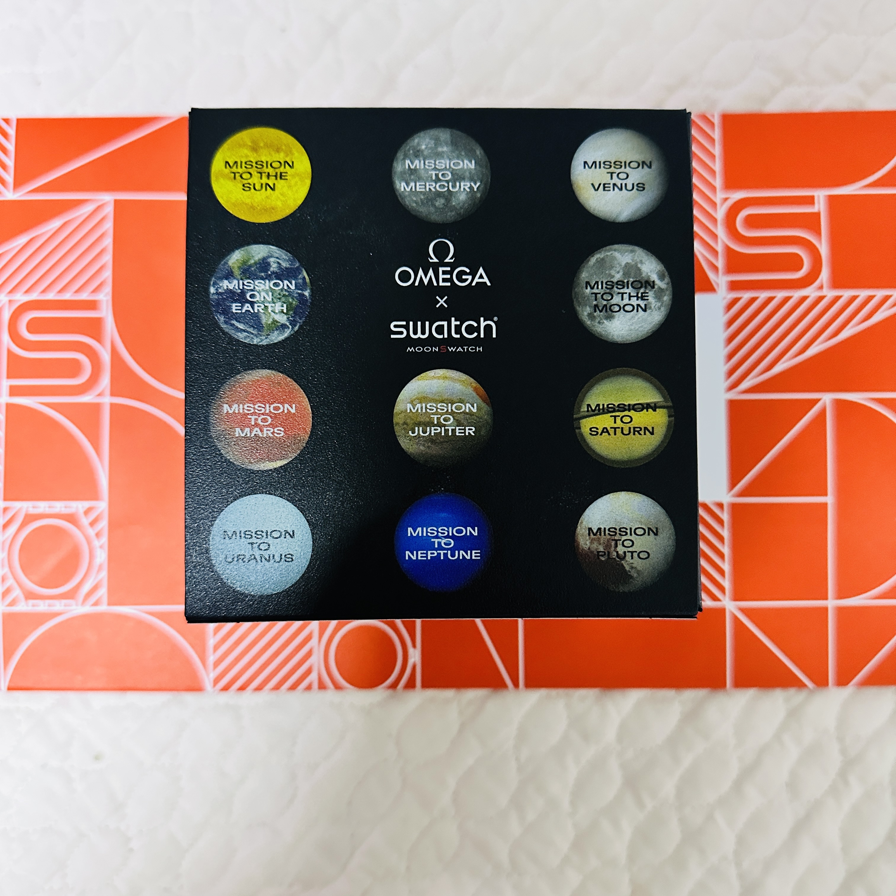 Swatch x Omega Bioceramic MoonSwatch Mission On Earth 착용 스타일 - 4