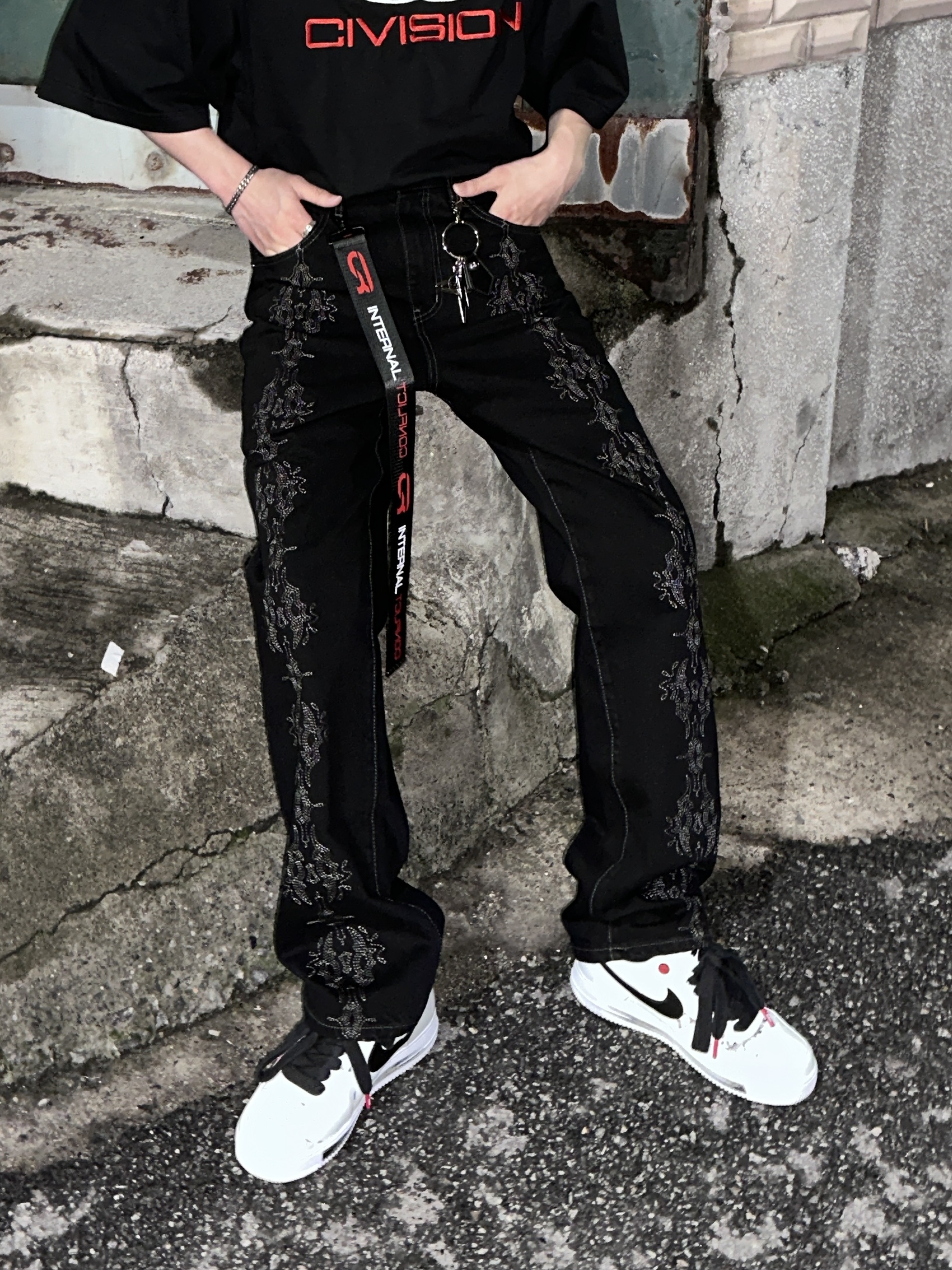 Civision by CSC Vision Logo T-Shirt Black, Nike x Peaceminusone Air Force 1 Low Para-Noise 2.0 착용 스타일 - 4