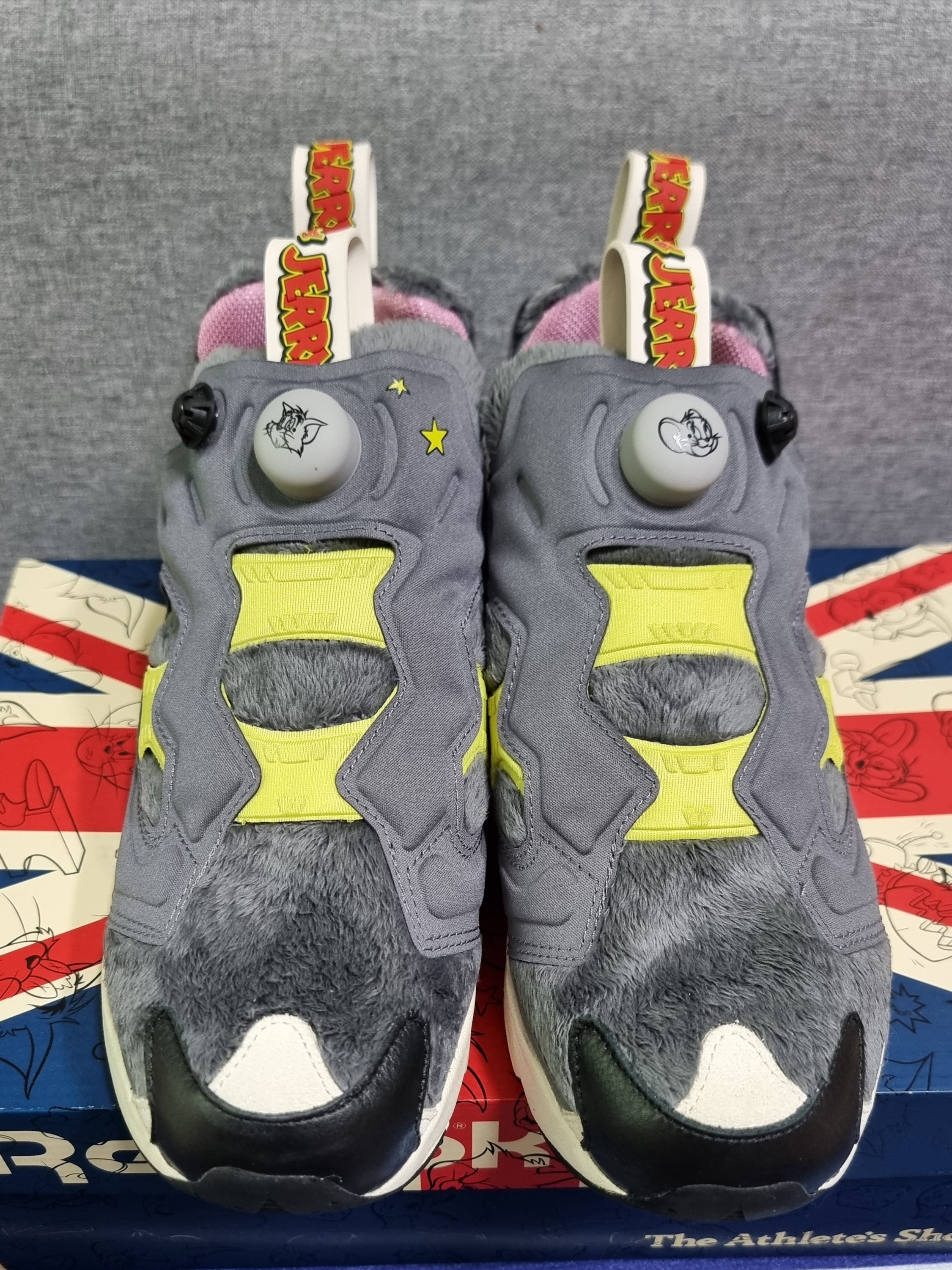 Reebok Instapump Fury Tom & Jerry 착용 스타일 - 1