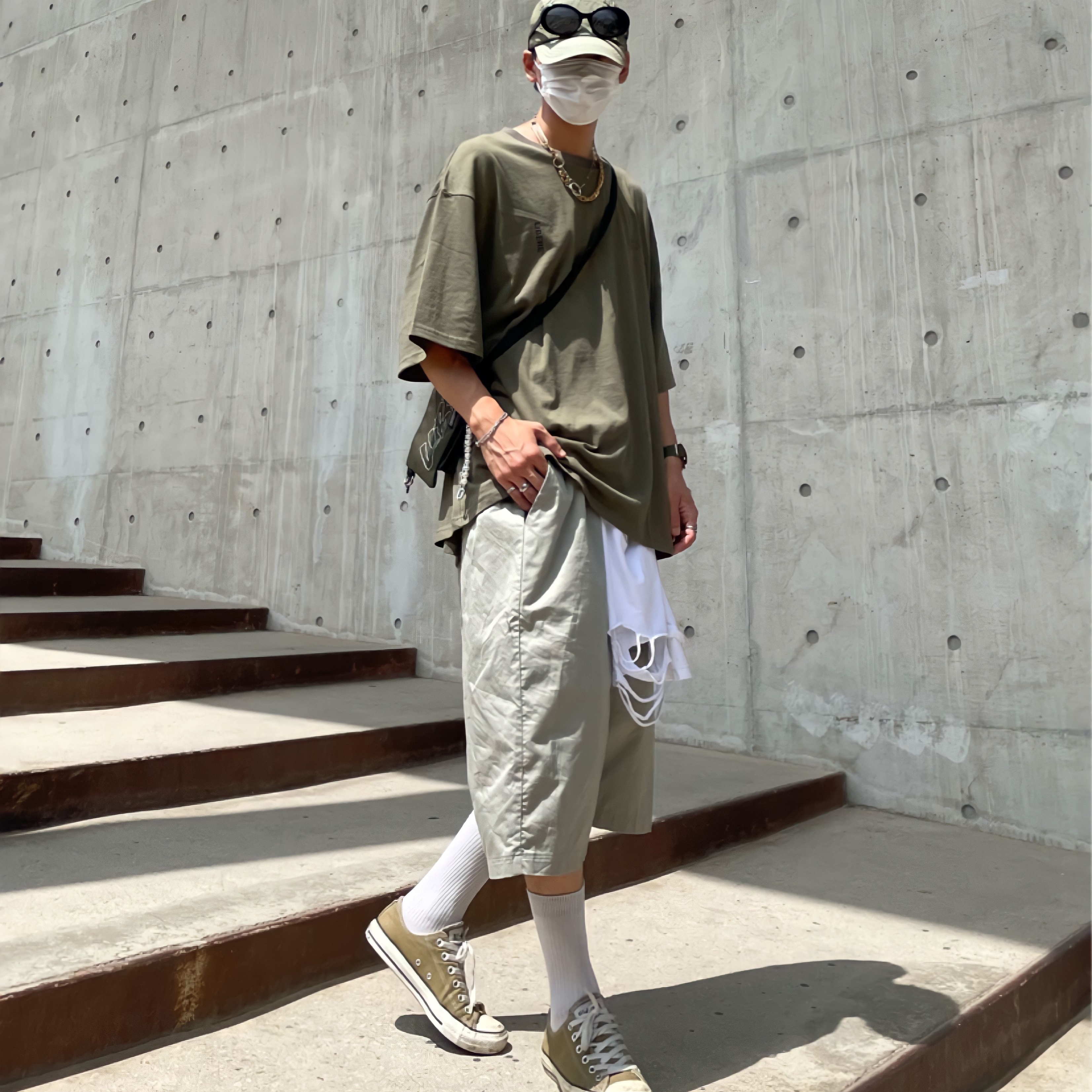 Converse Chuck 70 Ox Vintage Canvas Utility Khaki 착용 스타일 - 3