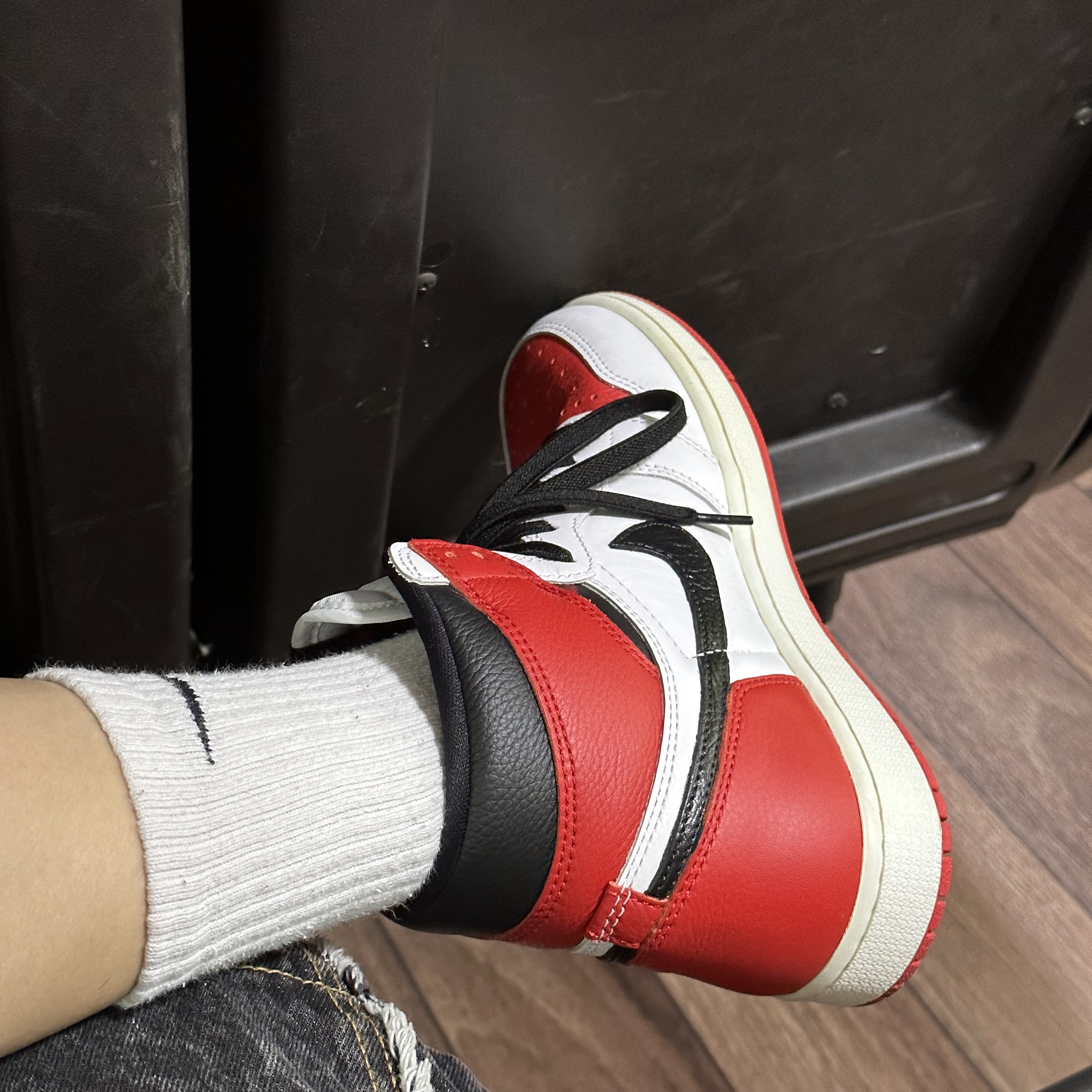 Jordan 1 Retro High OG Heritage 착용 스타일