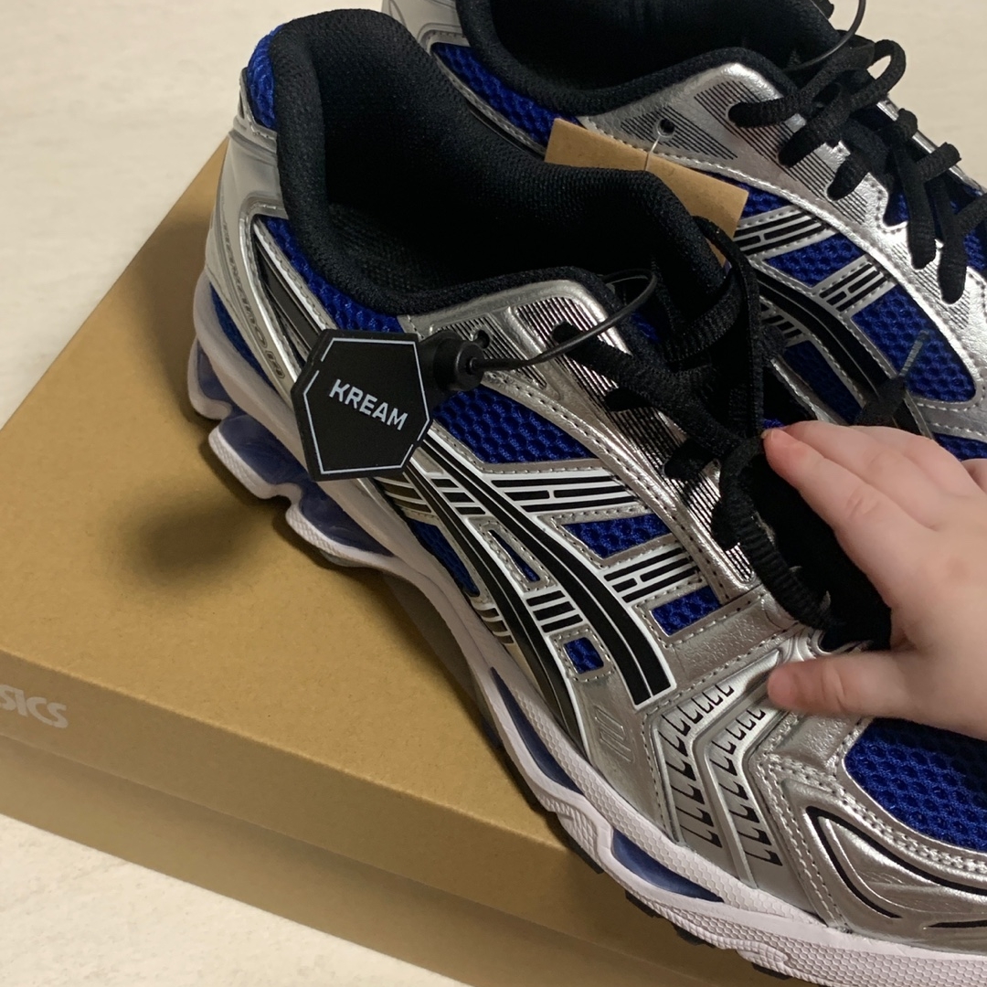 Asics Gel-Kayano 14 Monaco Blue Black 착용 스타일