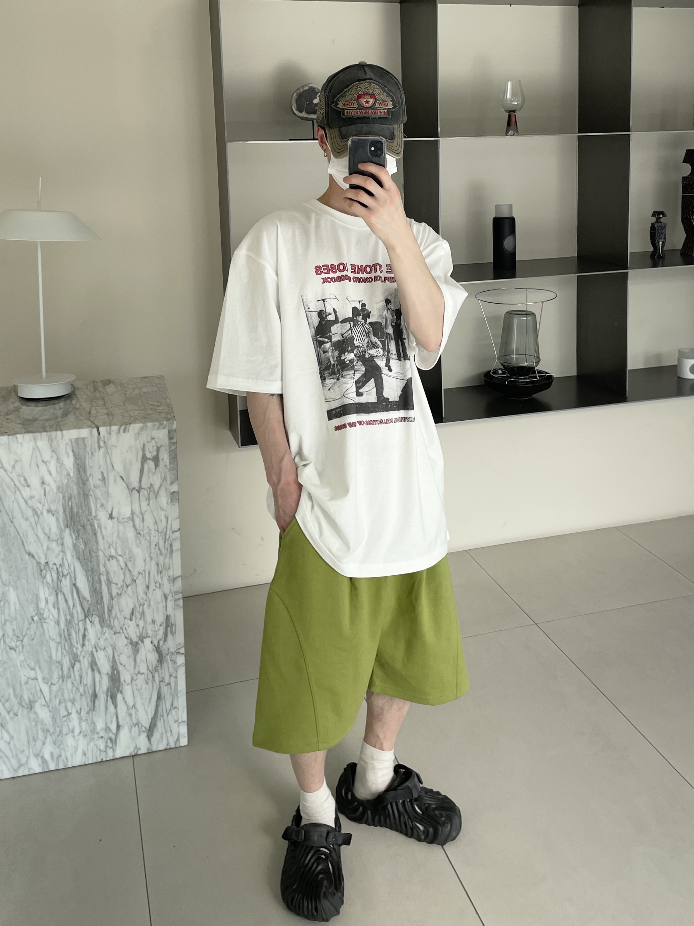 Crocs x Salehe Bembury Pollex Clog Sasquatch 착용 스타일
